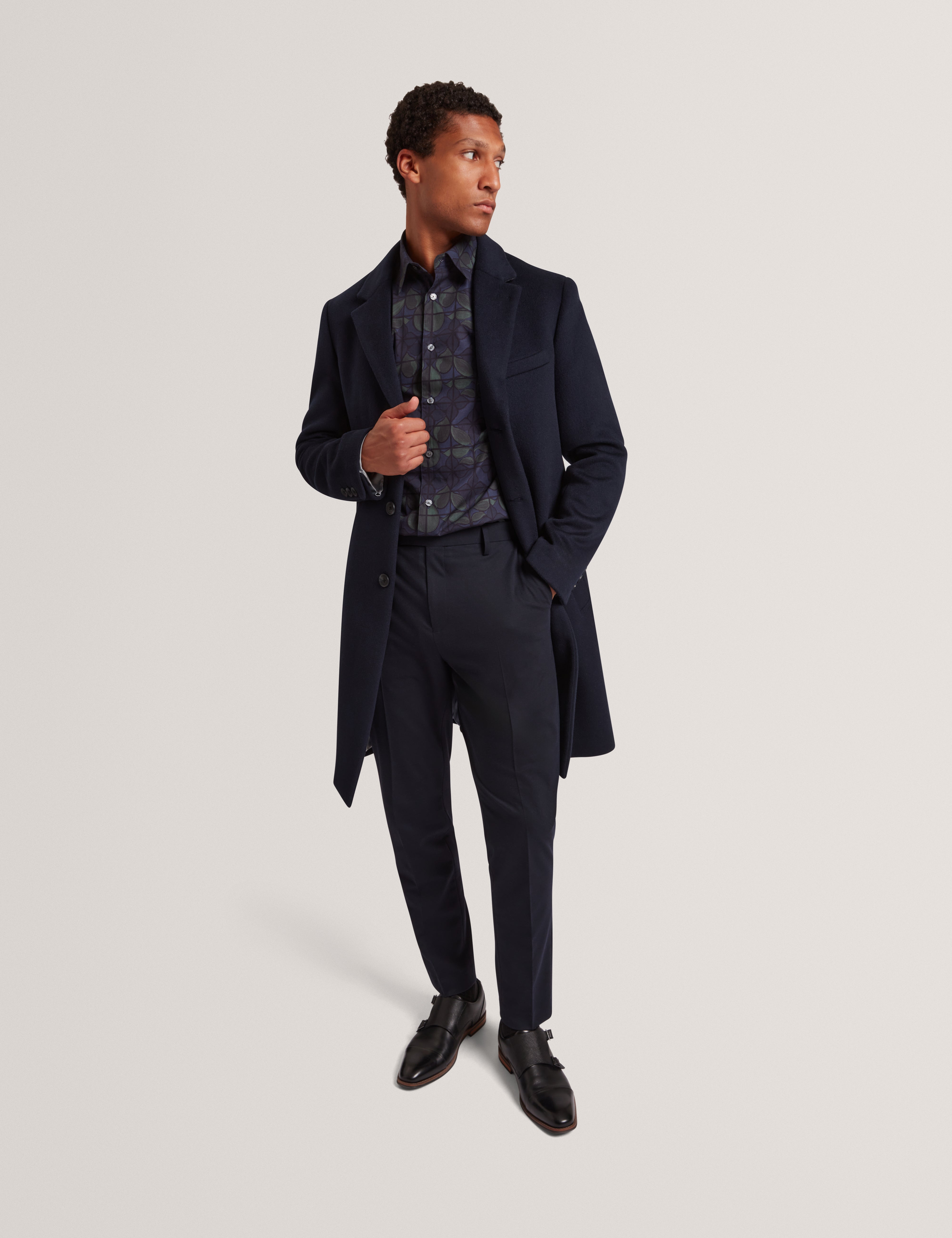 Merickt Slim Fit Tech Knit Wool Blend Trouser Navy