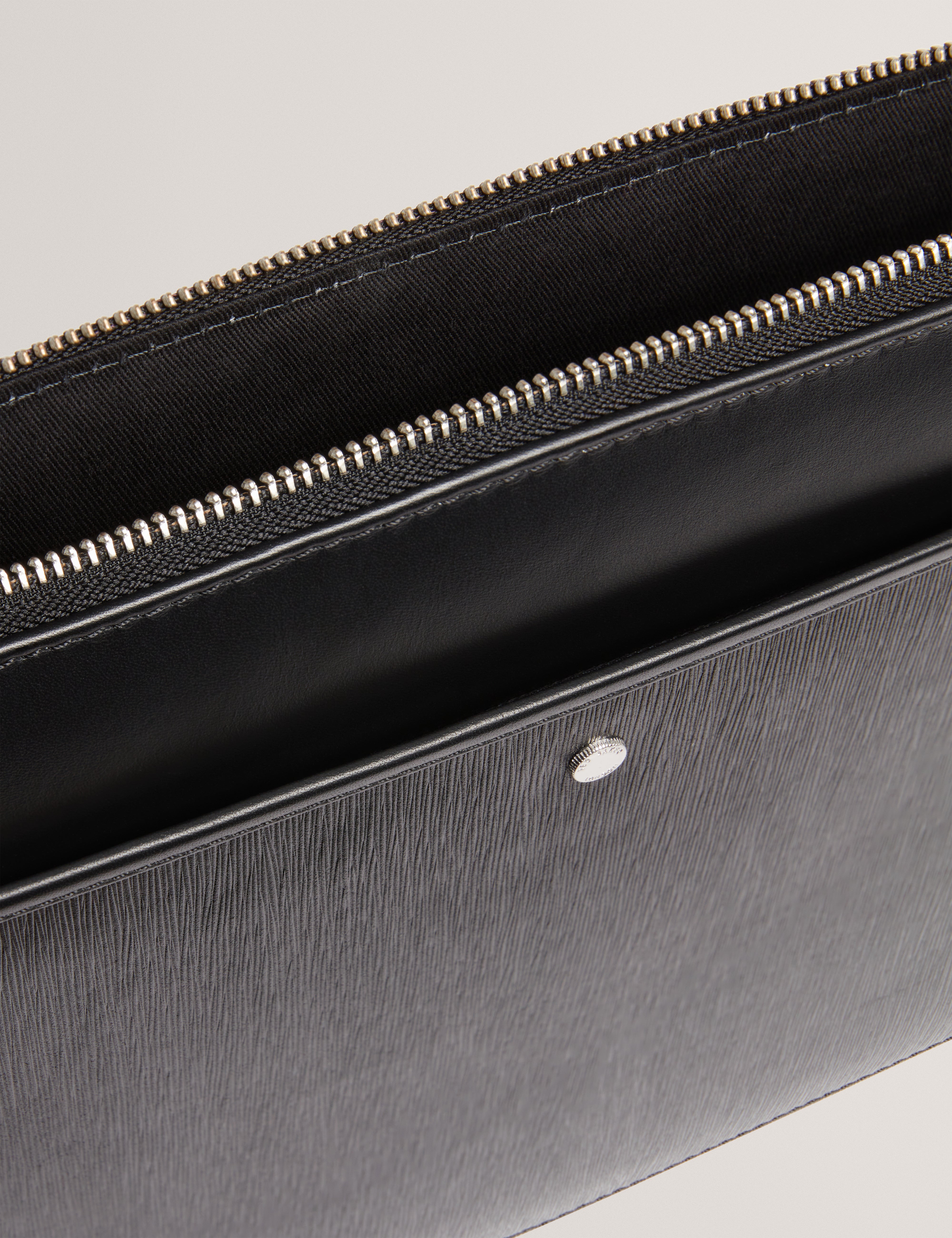 Barkers Bark Texture Leather 13 Inch Laptop Case Black