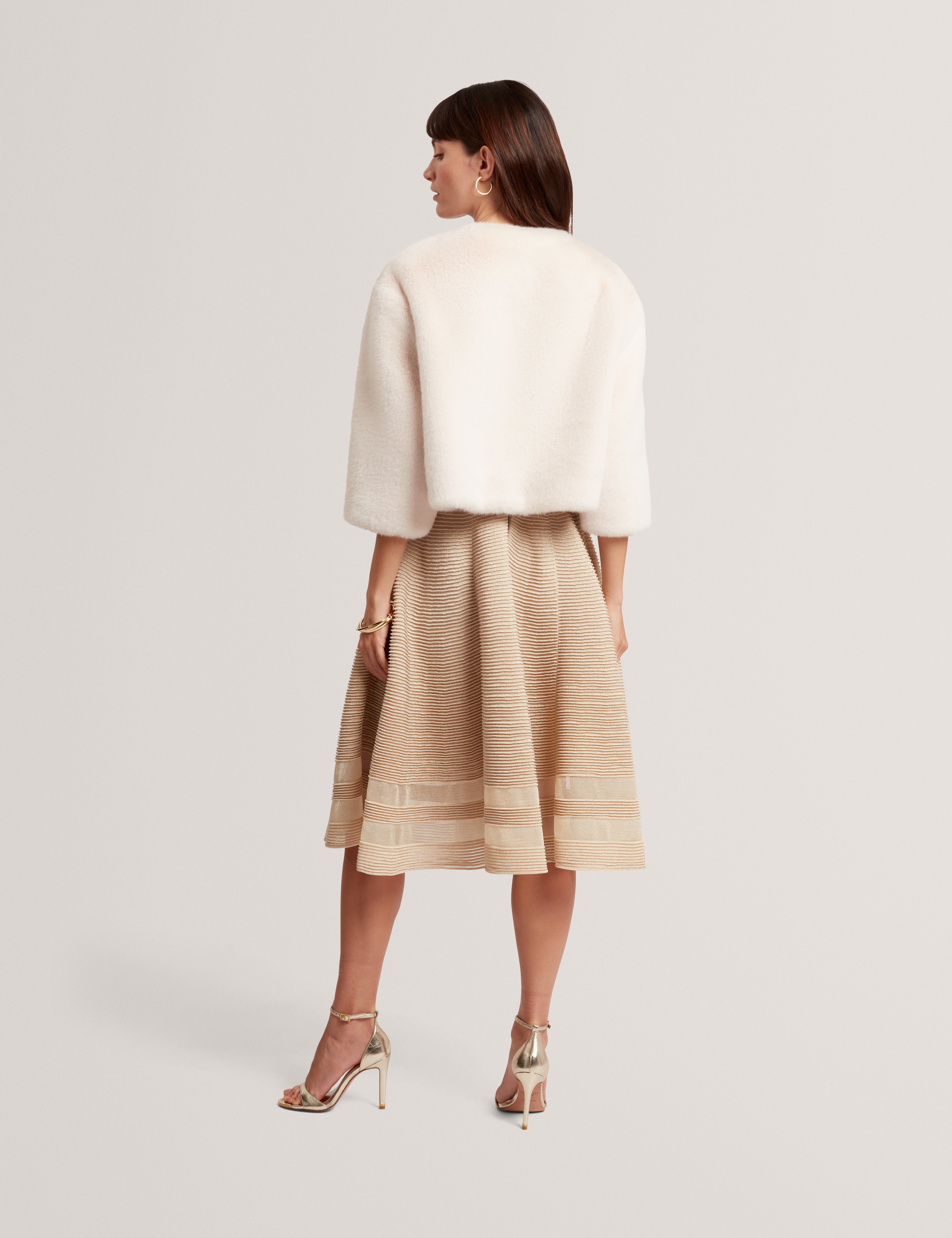 Primmra Cropped Faux Fur Jacket Nat-Ivory