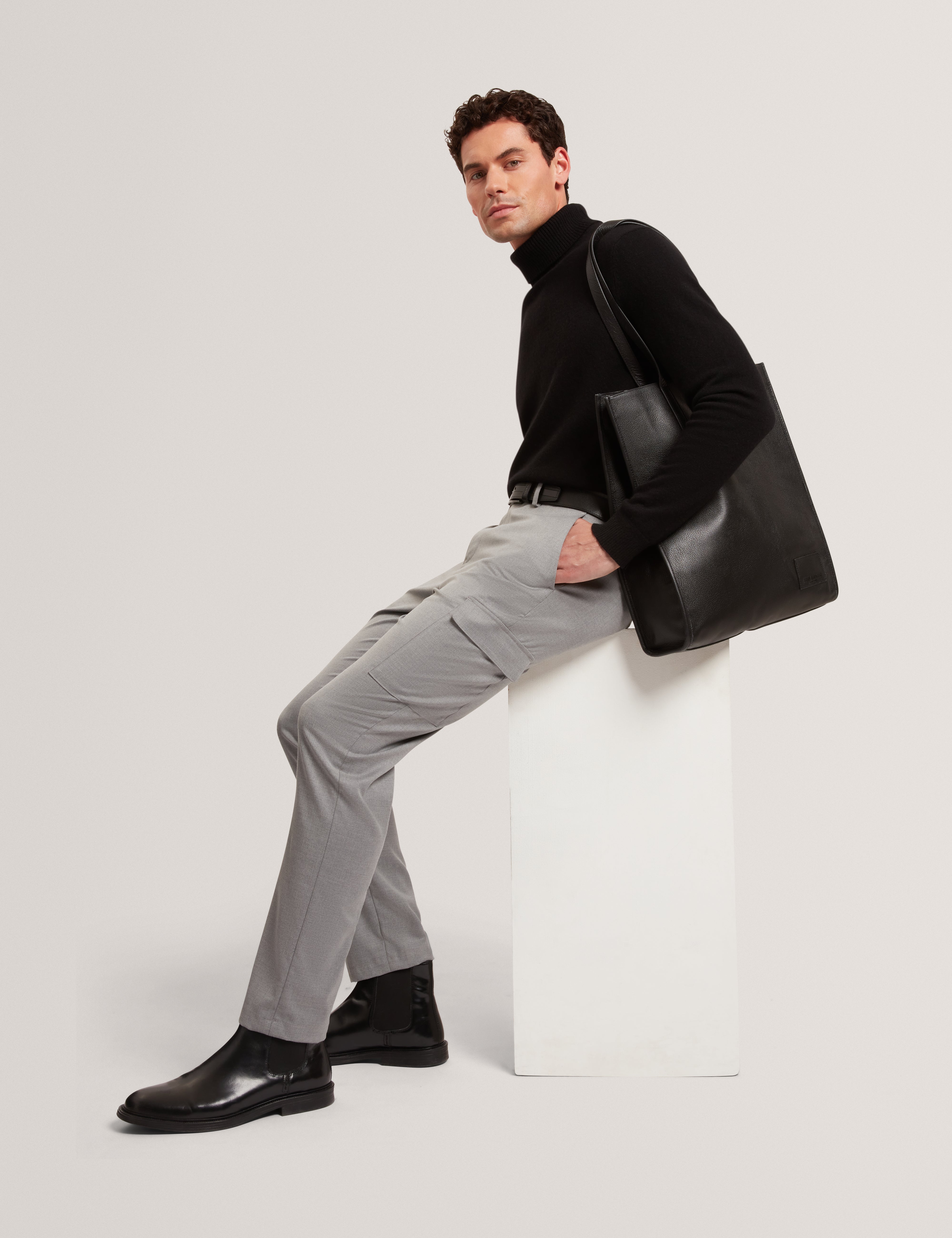 Lional Slim Wool Blend Cargo Trouser Grey