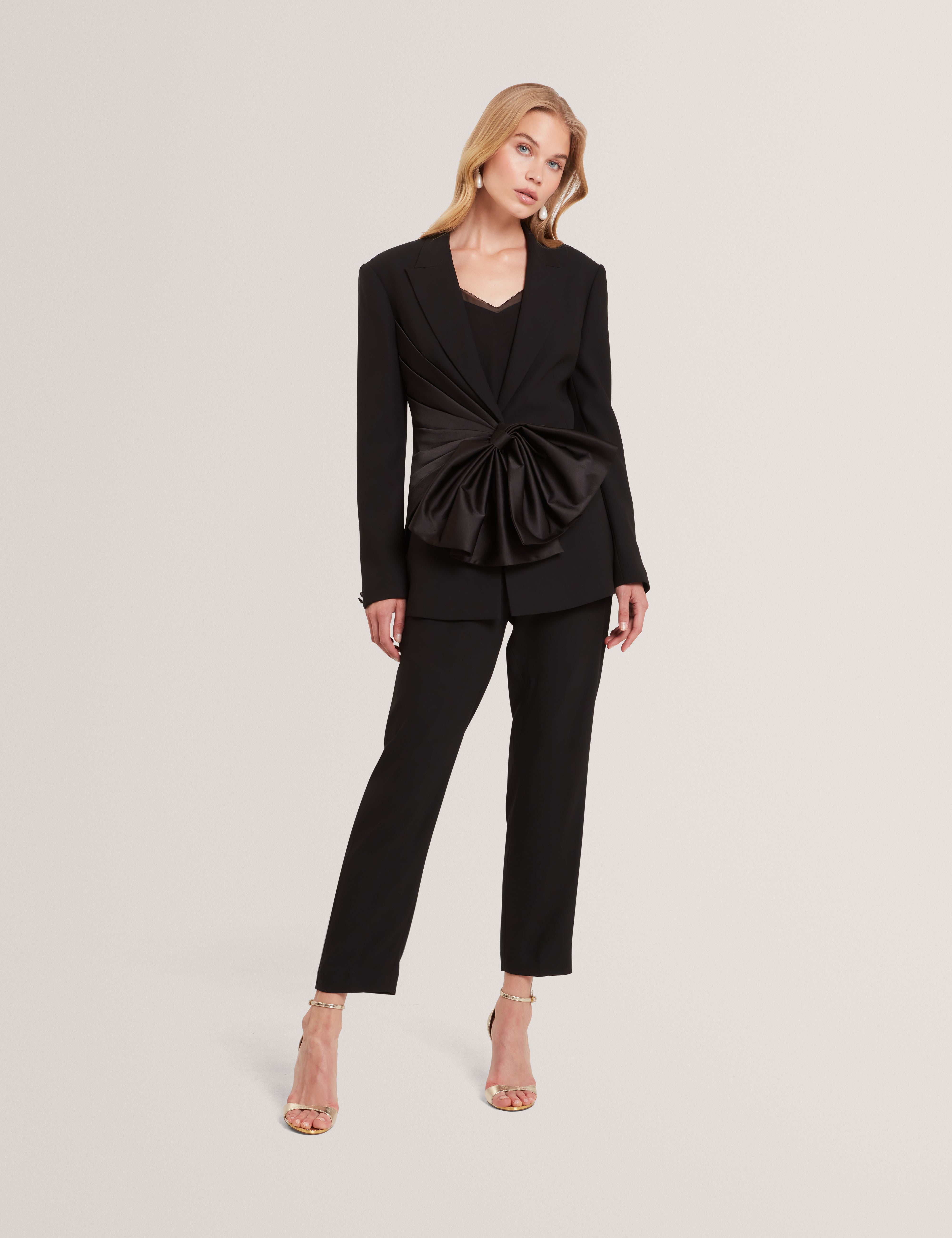 Xeni Tailored Blazer With Satin Bow Detail Black