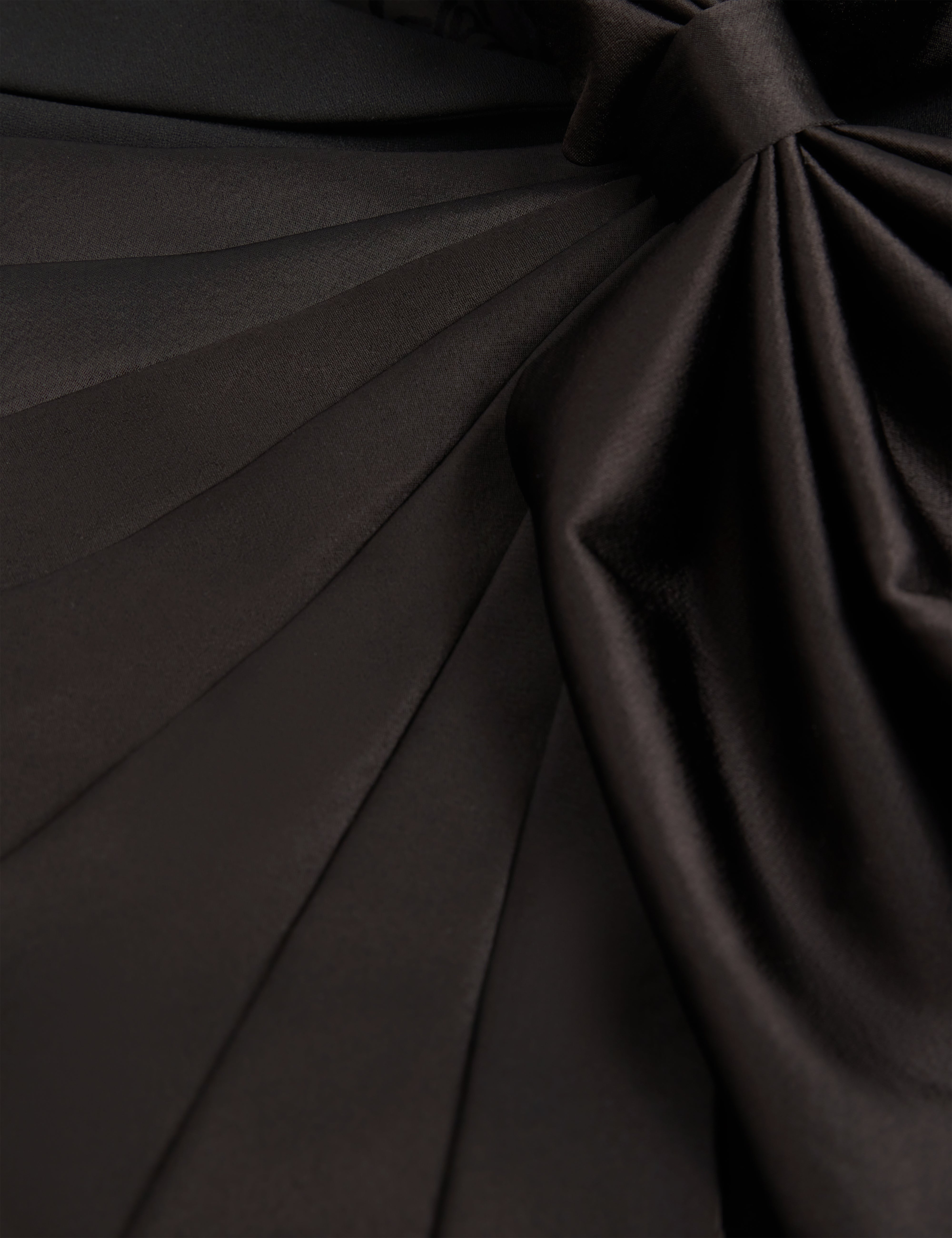Xeni Tailored Blazer With Satin Bow Detail Black