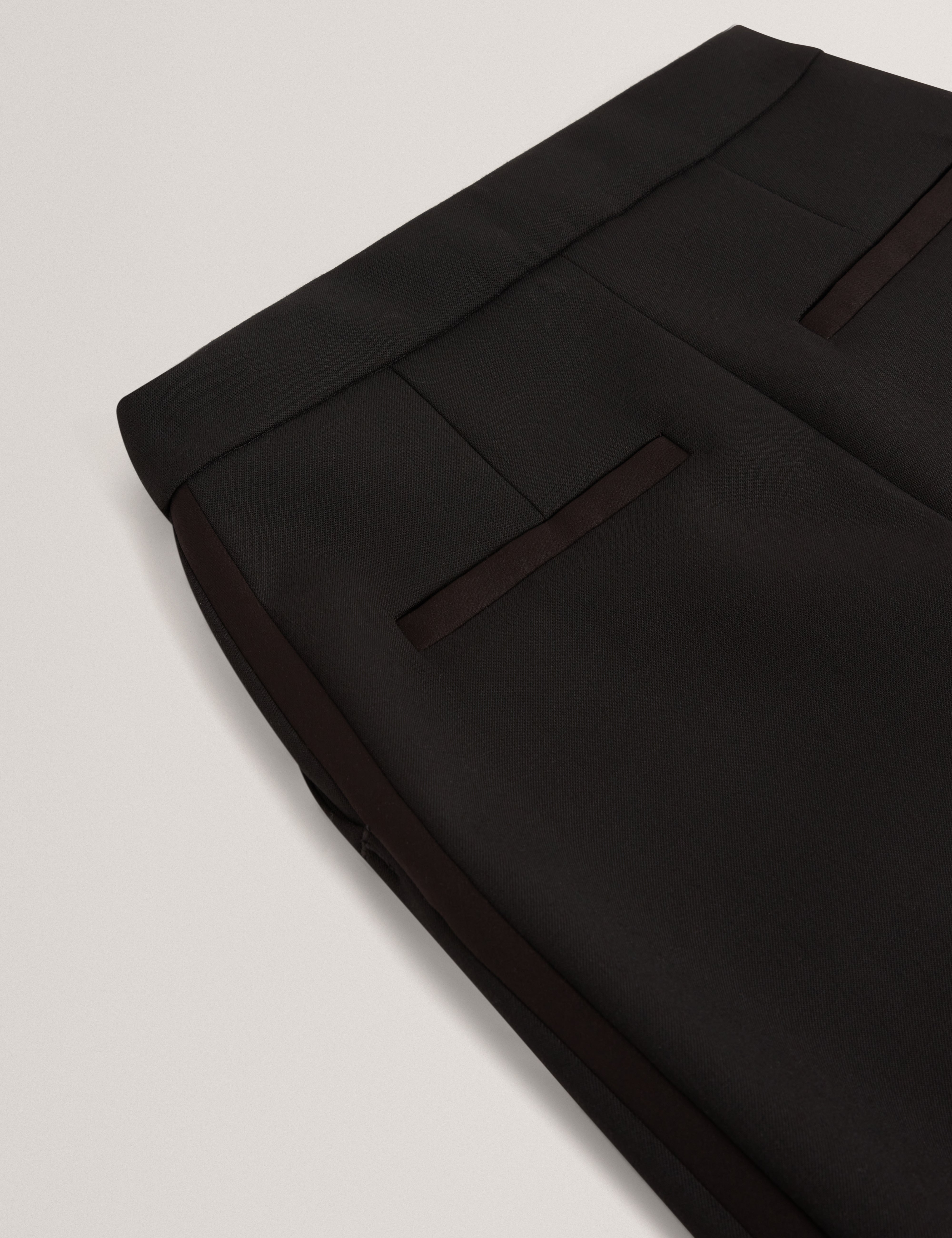 Valeet Tailored Kick Flare Trouser Black