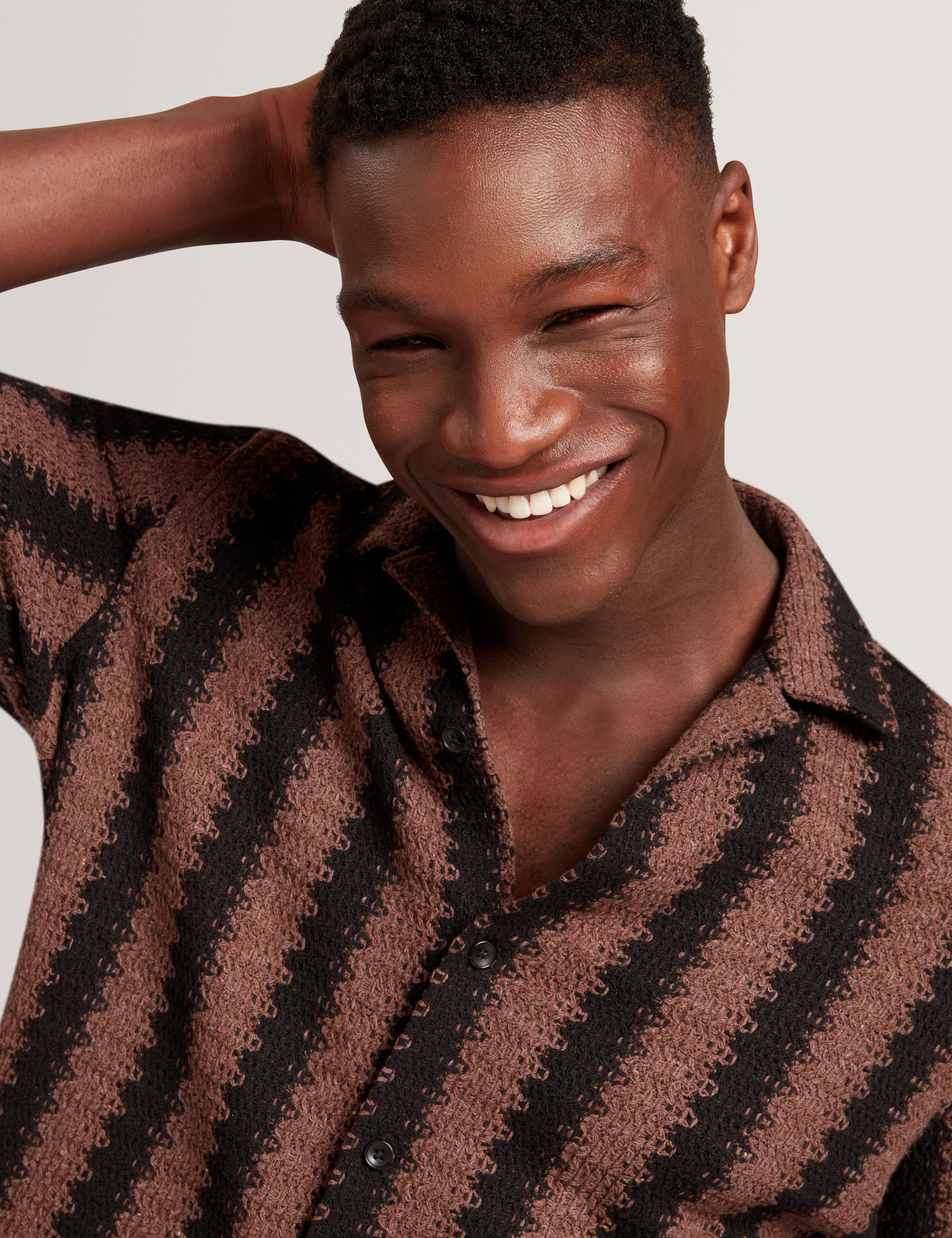 Monier Short Sleeve Relaxed Striped Crotchet Shirt Black