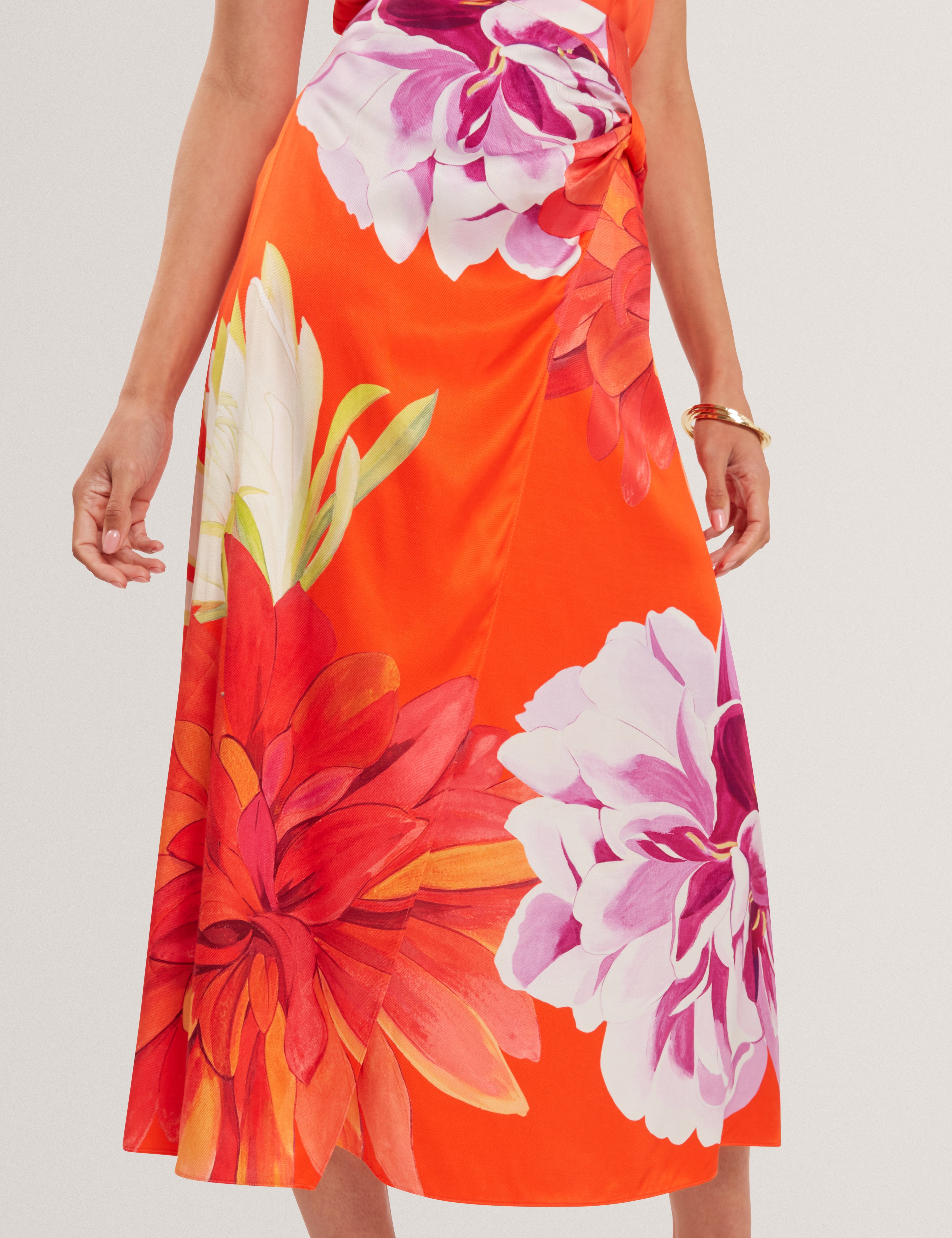 Neoa Printed Asymmetric Midi Skirt Orange