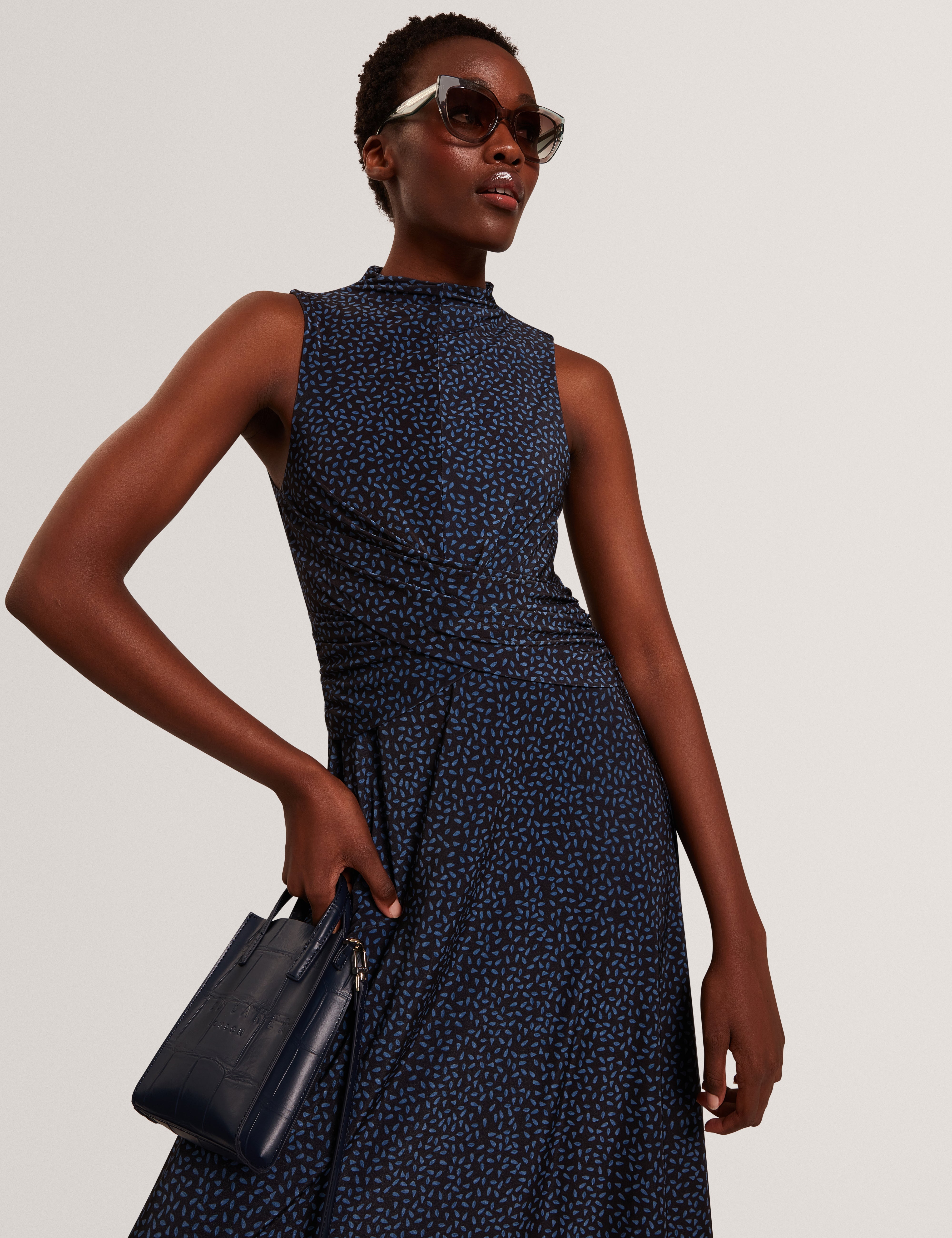 Inisha Printed Sleeveless Midi Dress Black
