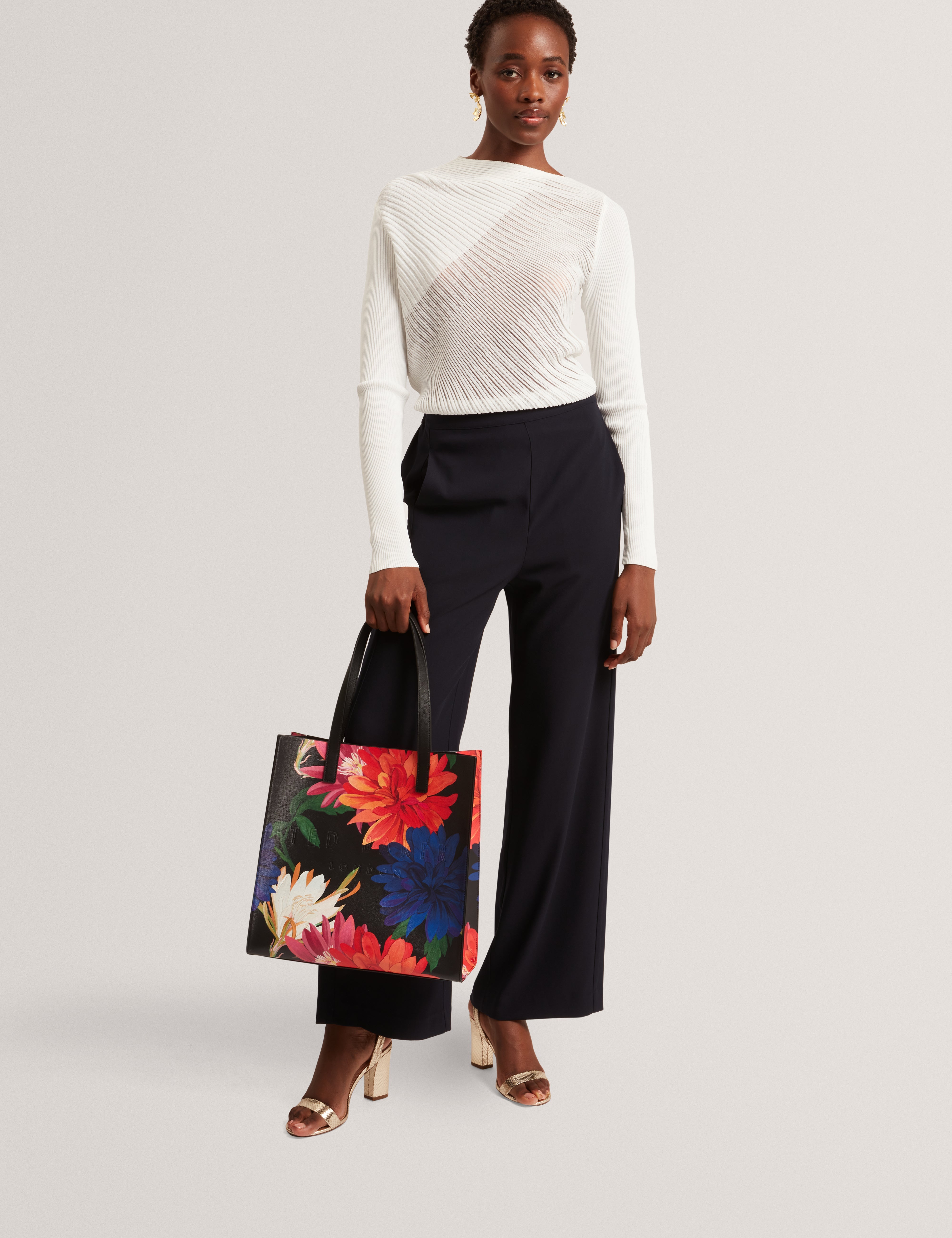 Amarly Printed Dahlia Large Icon Bag Black