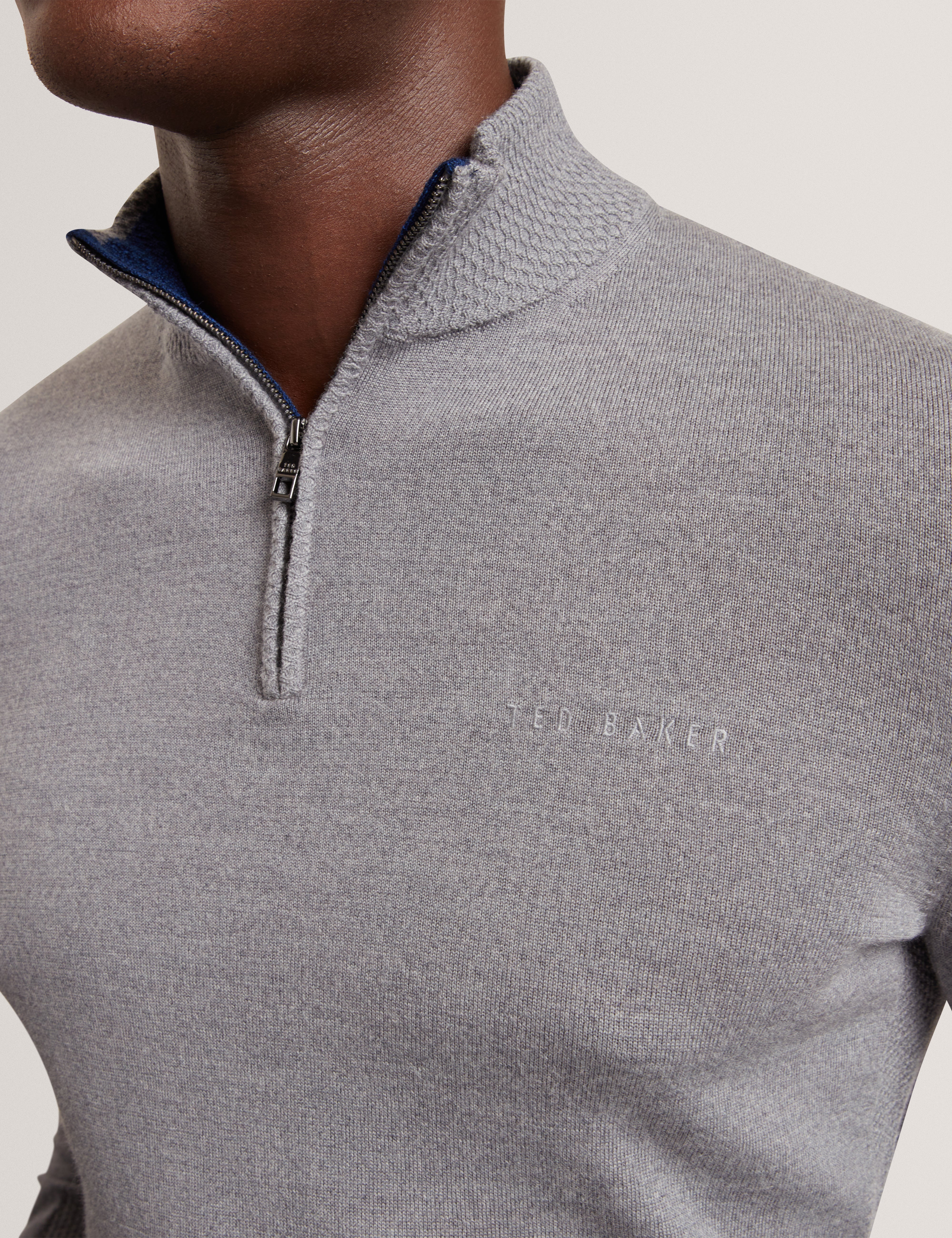 Clouden Branded Merino Half Zip Mid-Grey