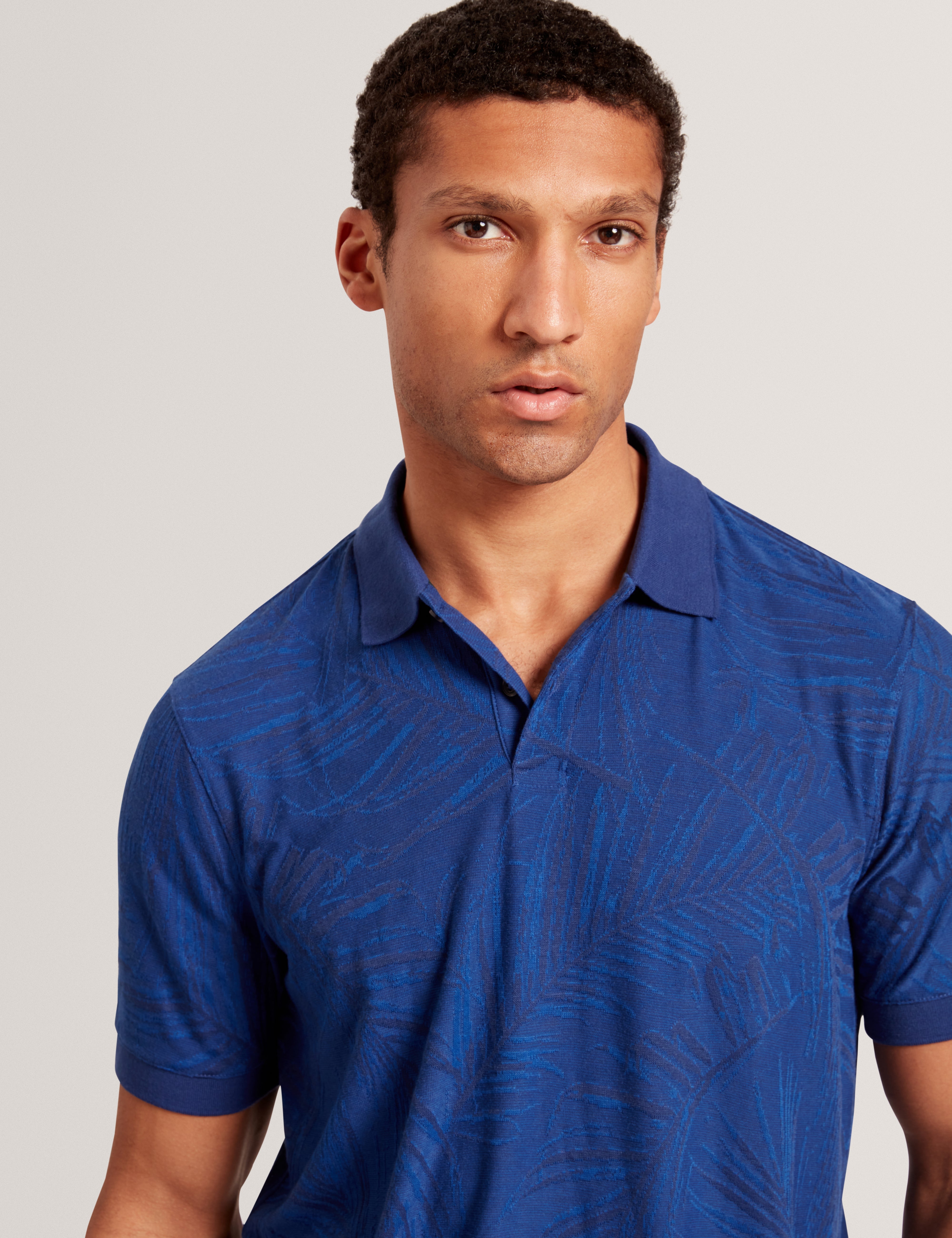 Edwine Short Sleeve Regular Jacquard Leaf Polo Navy