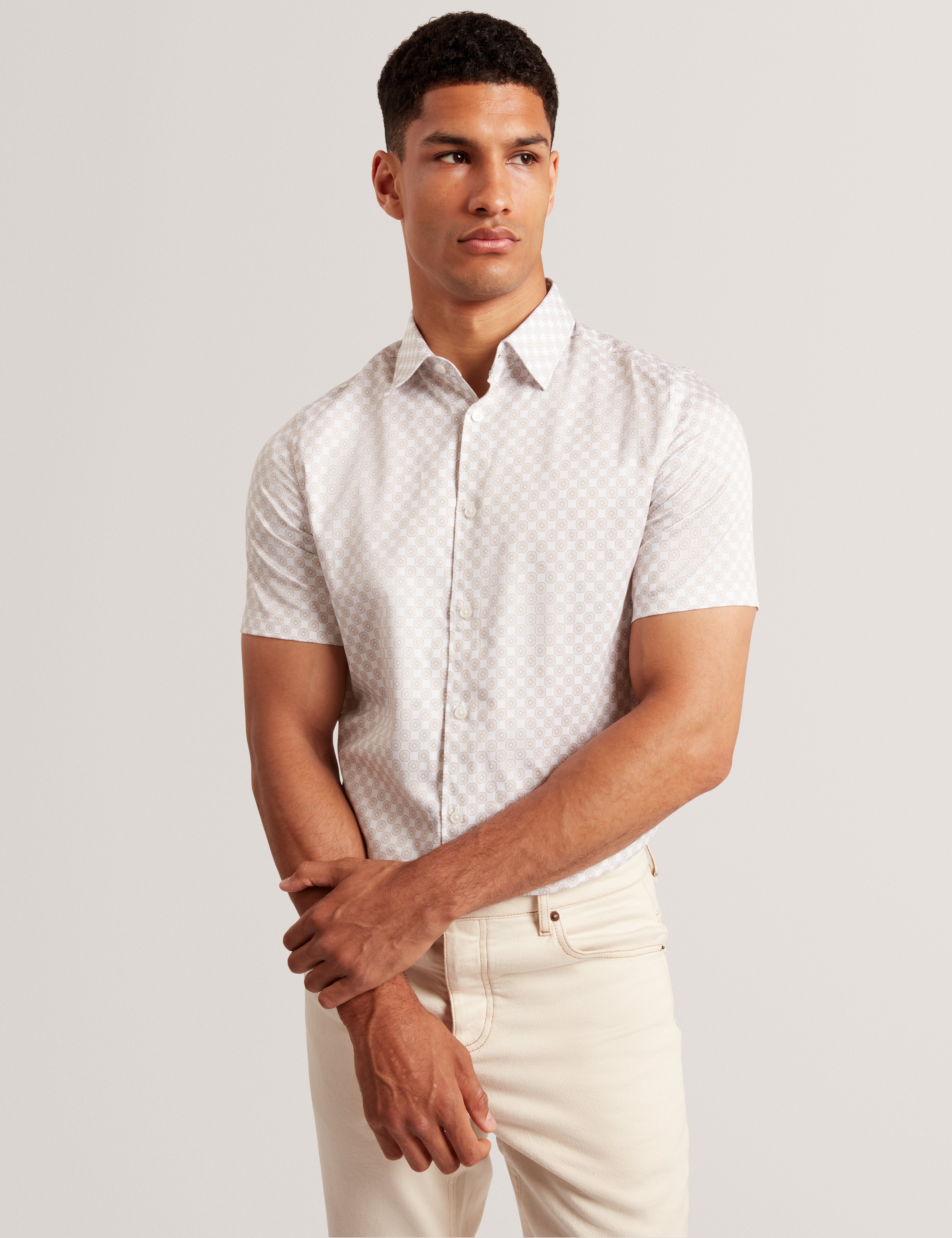 Sefsho Ss Slim Fit Circle Geo Print Shirt Taupe