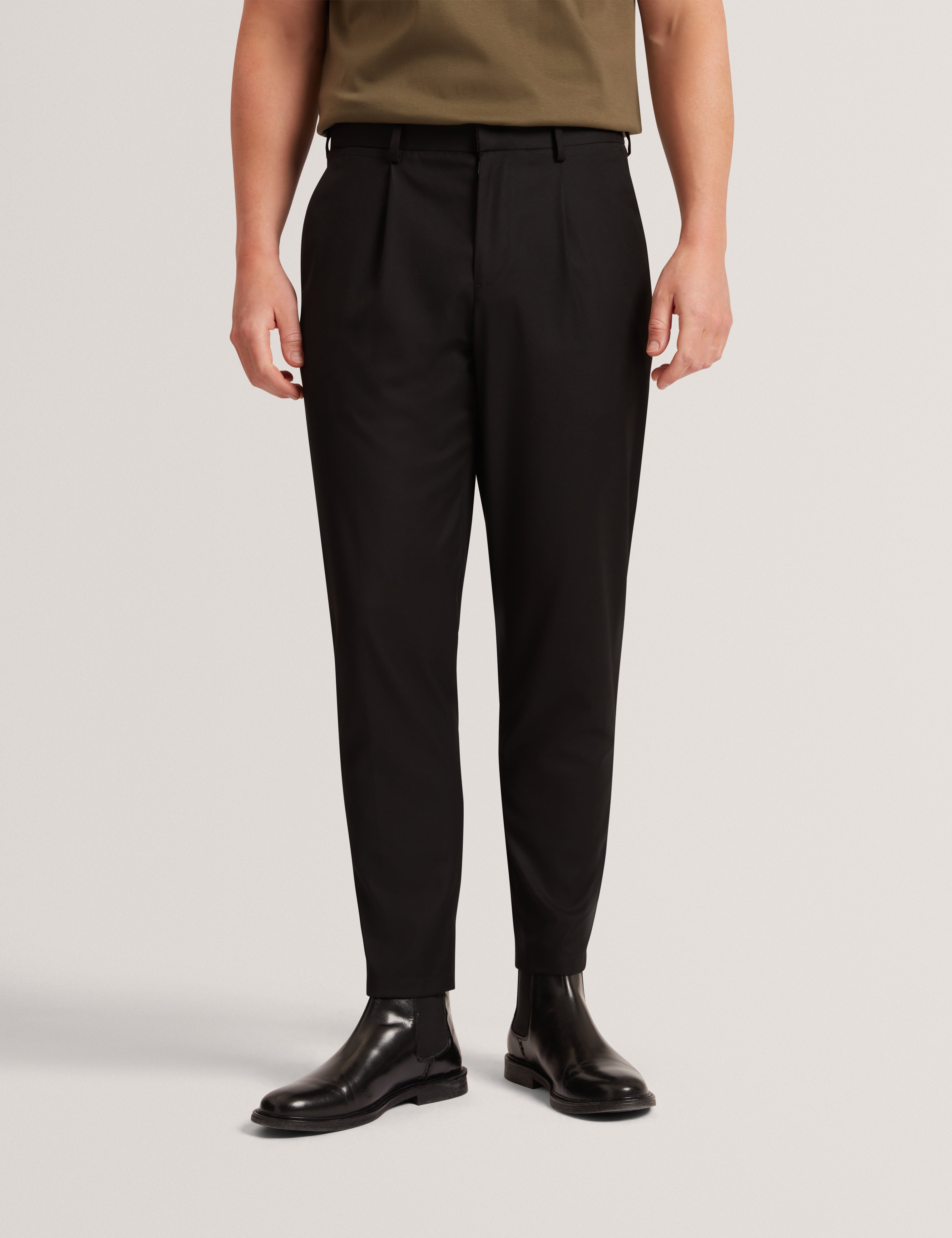 Salson Tapered Fit Wool Blend Trouser With Stre Black