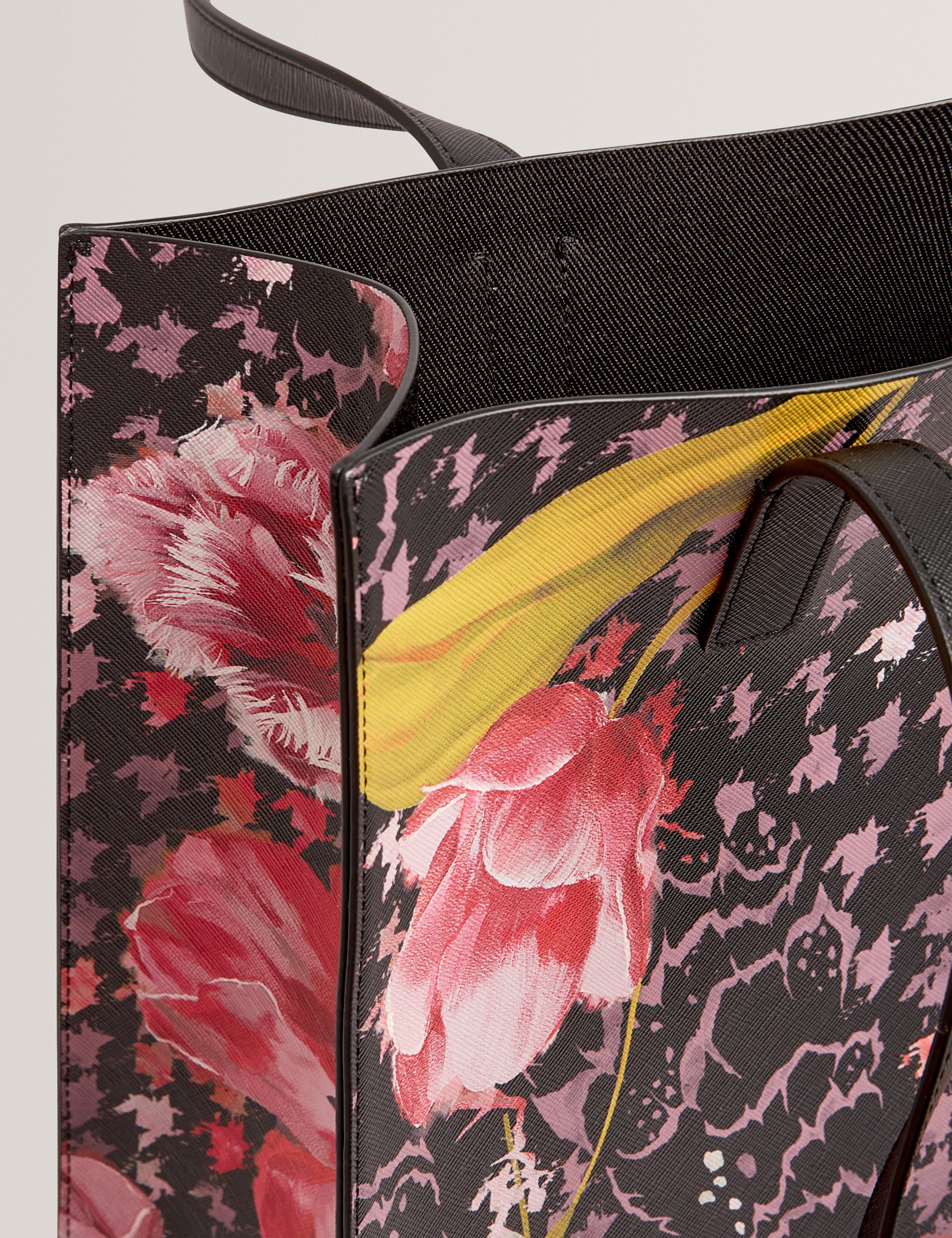 Tullsa Floral Printed Large Icon Bag Black