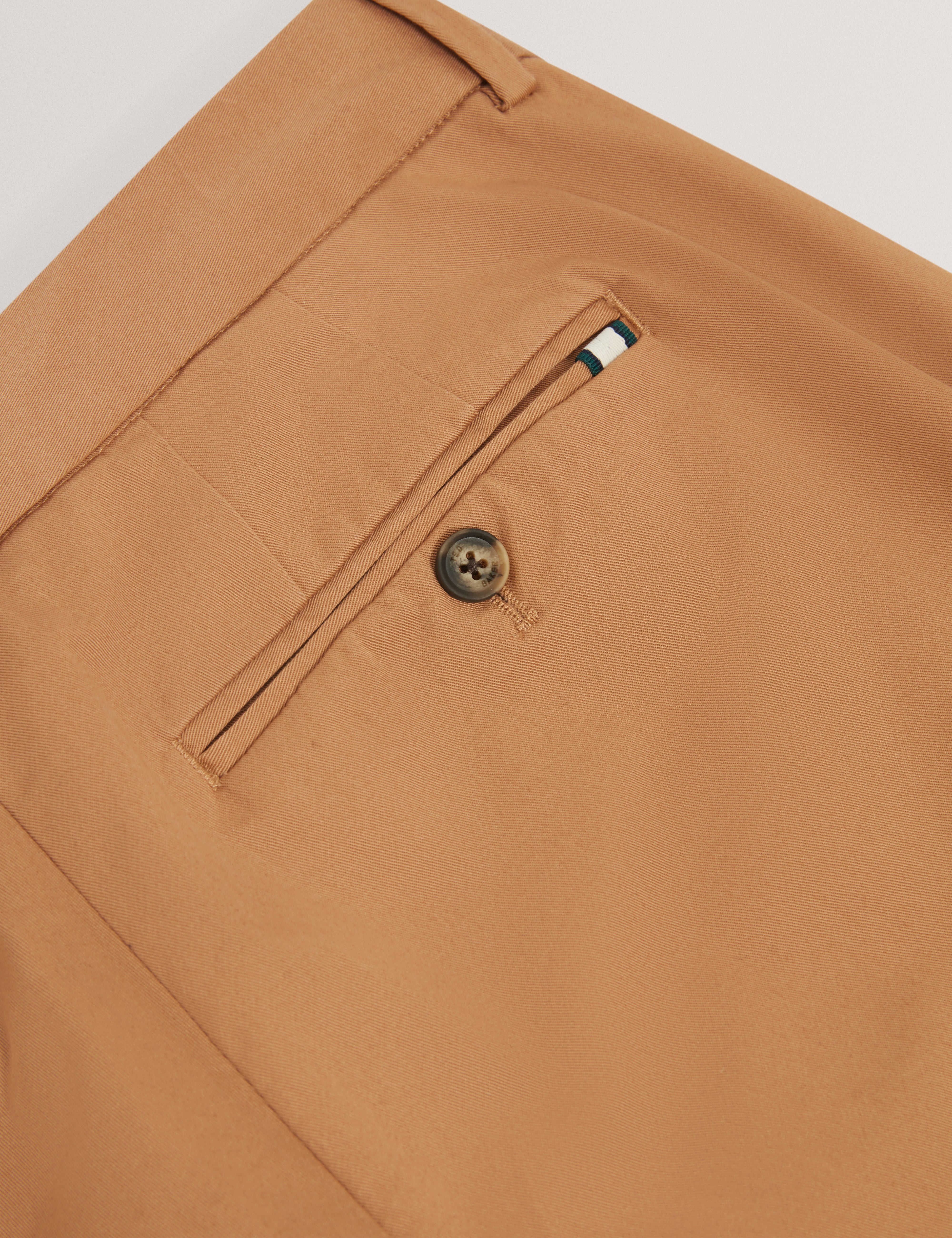 Howeton Slim Stretch Chino Tan