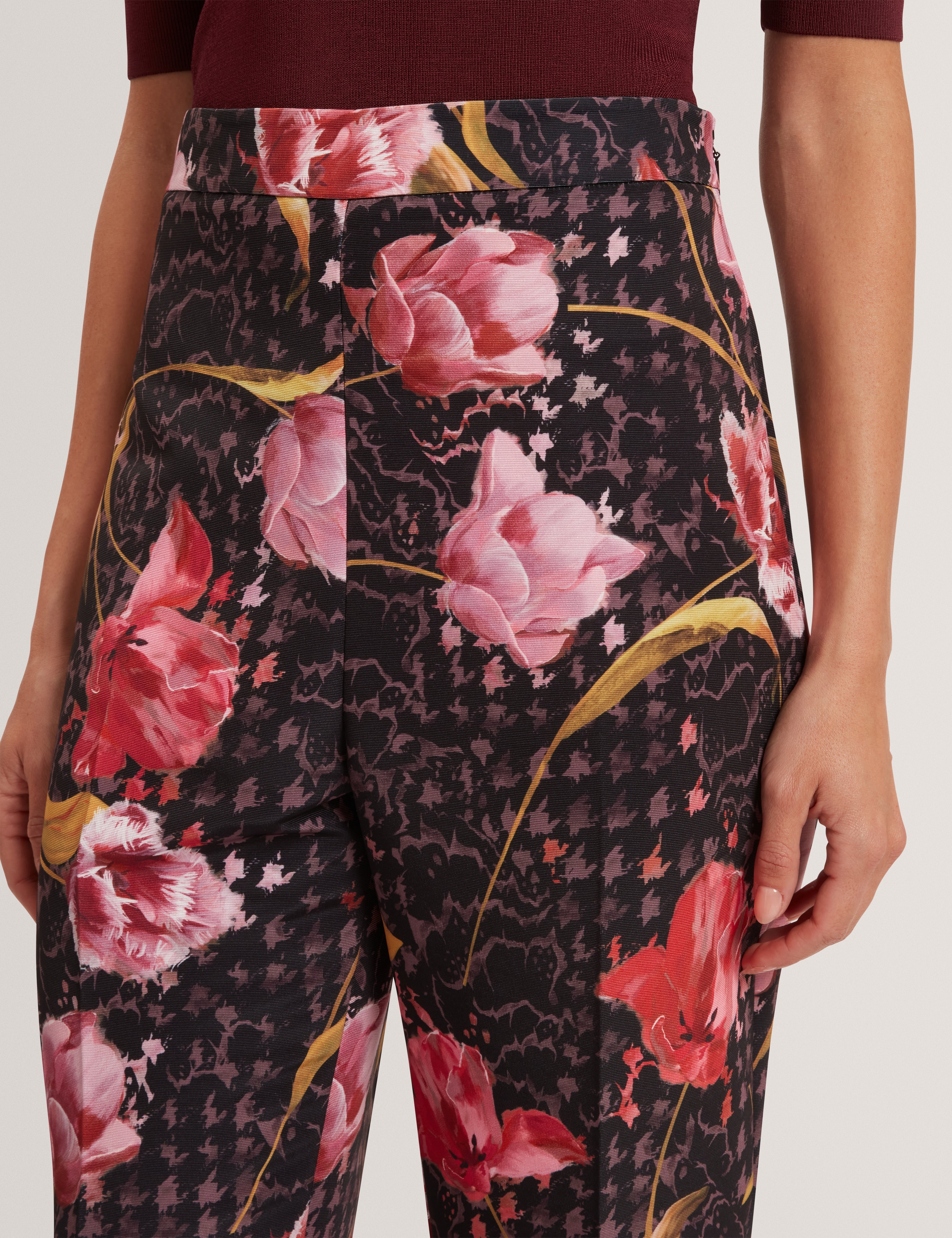 Kwarit Tailored Printed Slim Leg Trouser Black