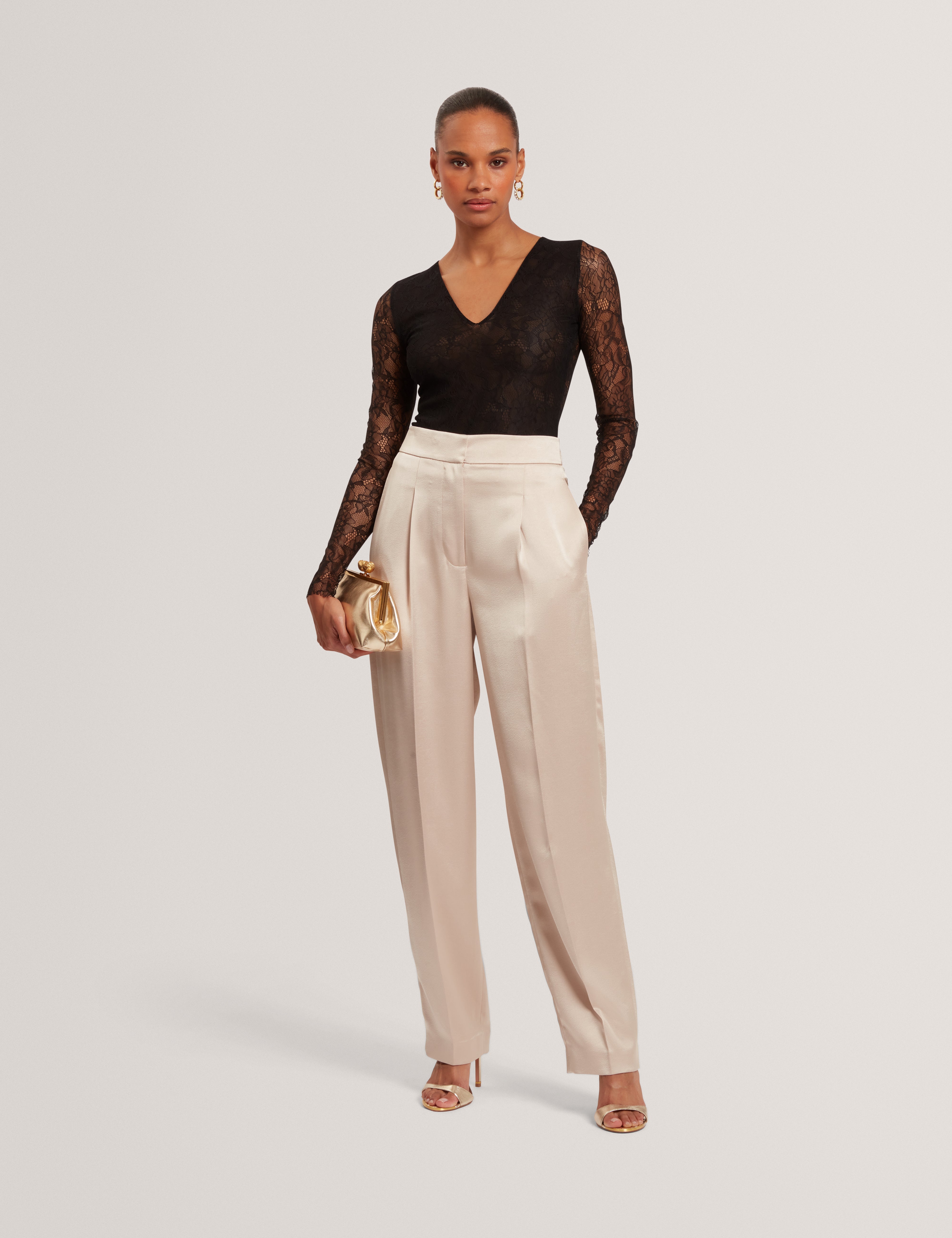 Chiira Barrel Leg Trouser Natural