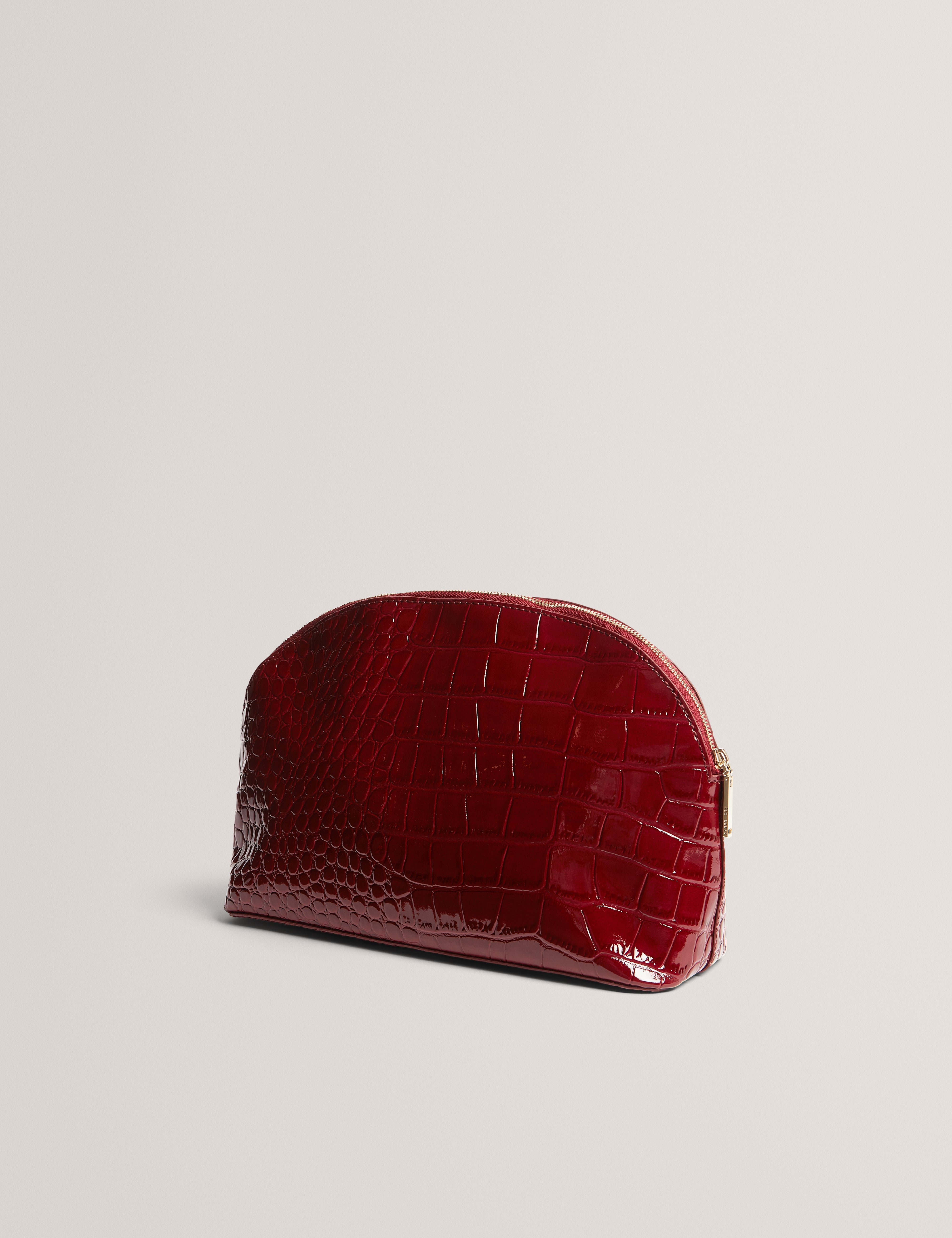 Valoris Croc Effect Large Washbag Wine