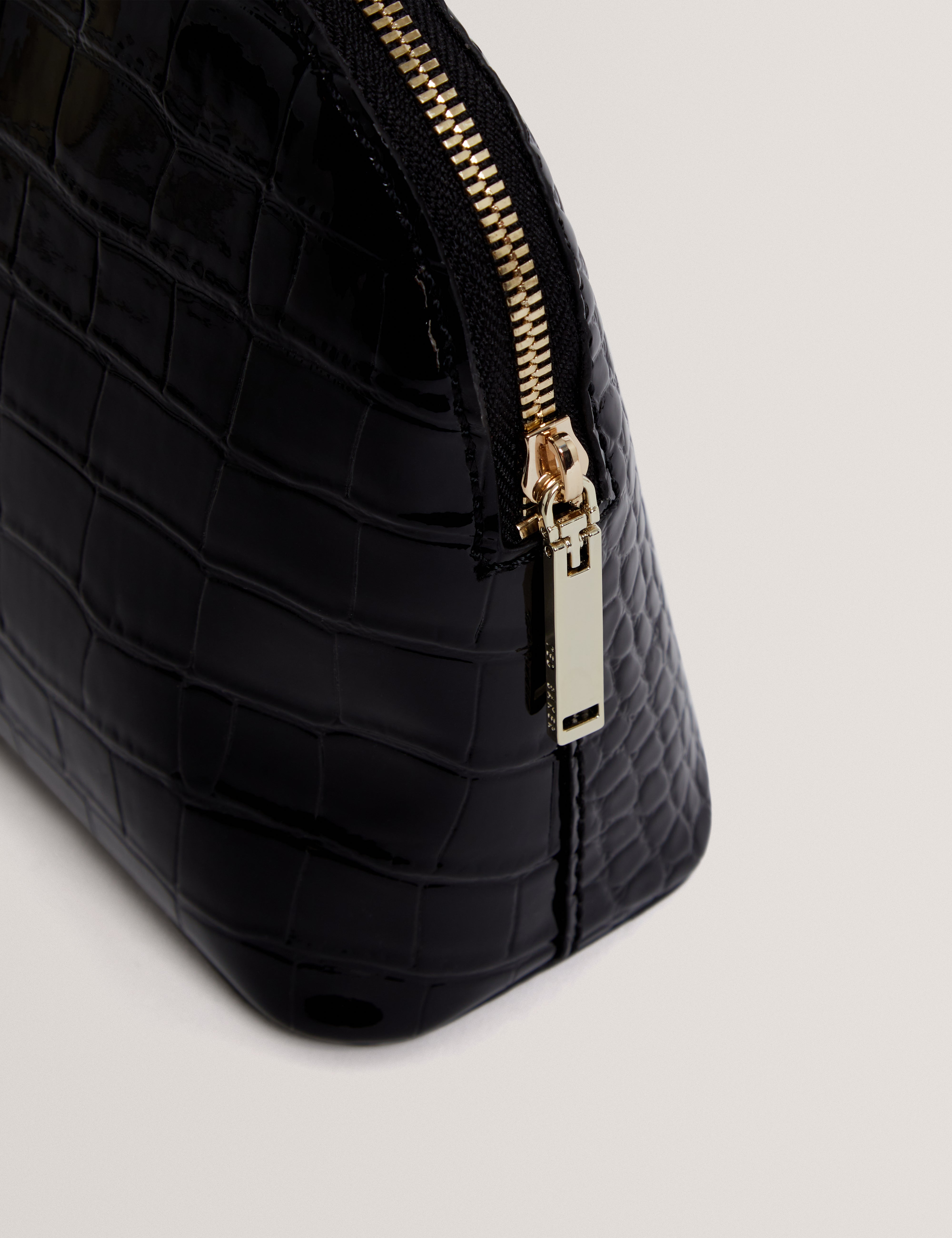 Valmma Croc Effect Small Washbag Black