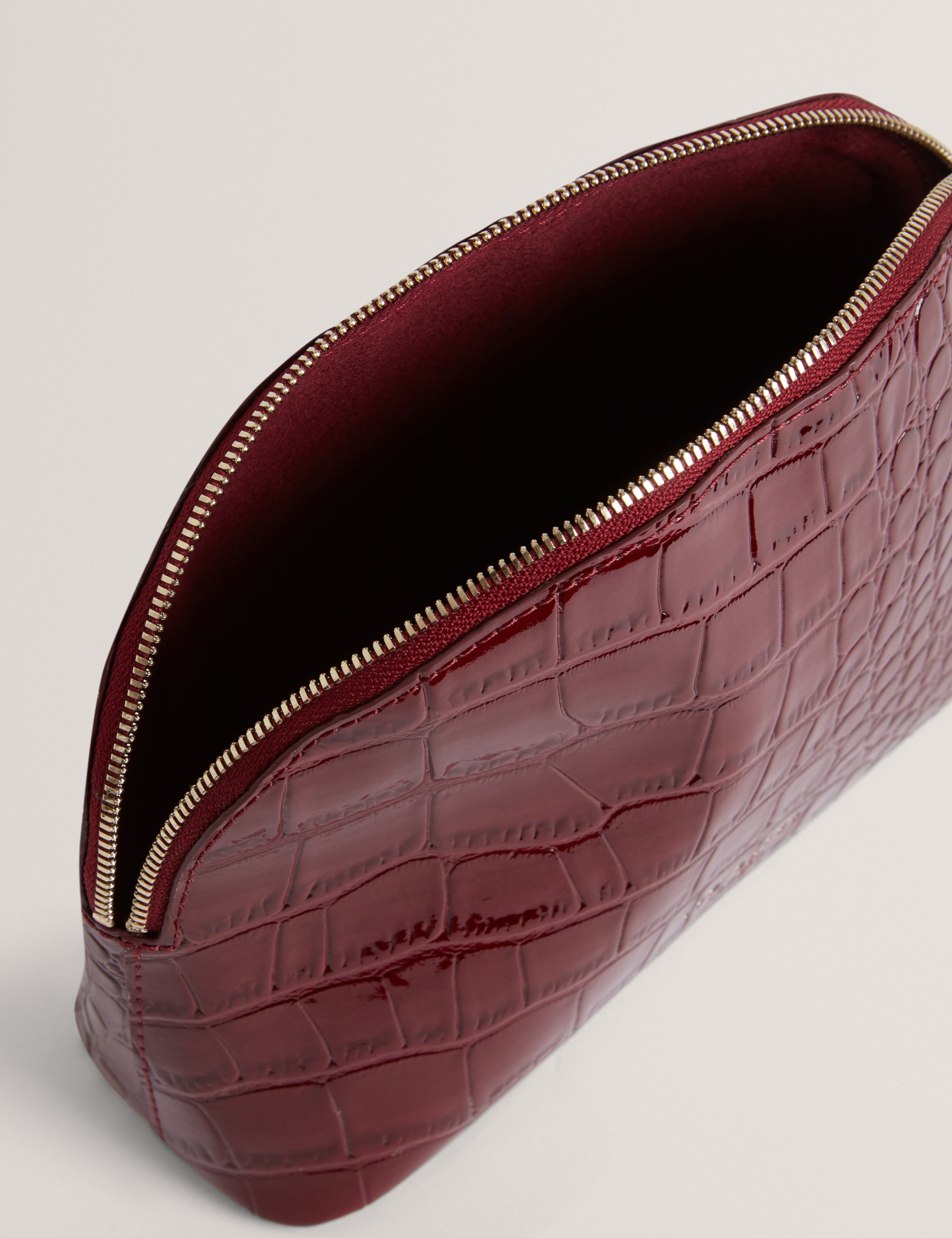 Valmma Croc Effect Small Washbag Wine