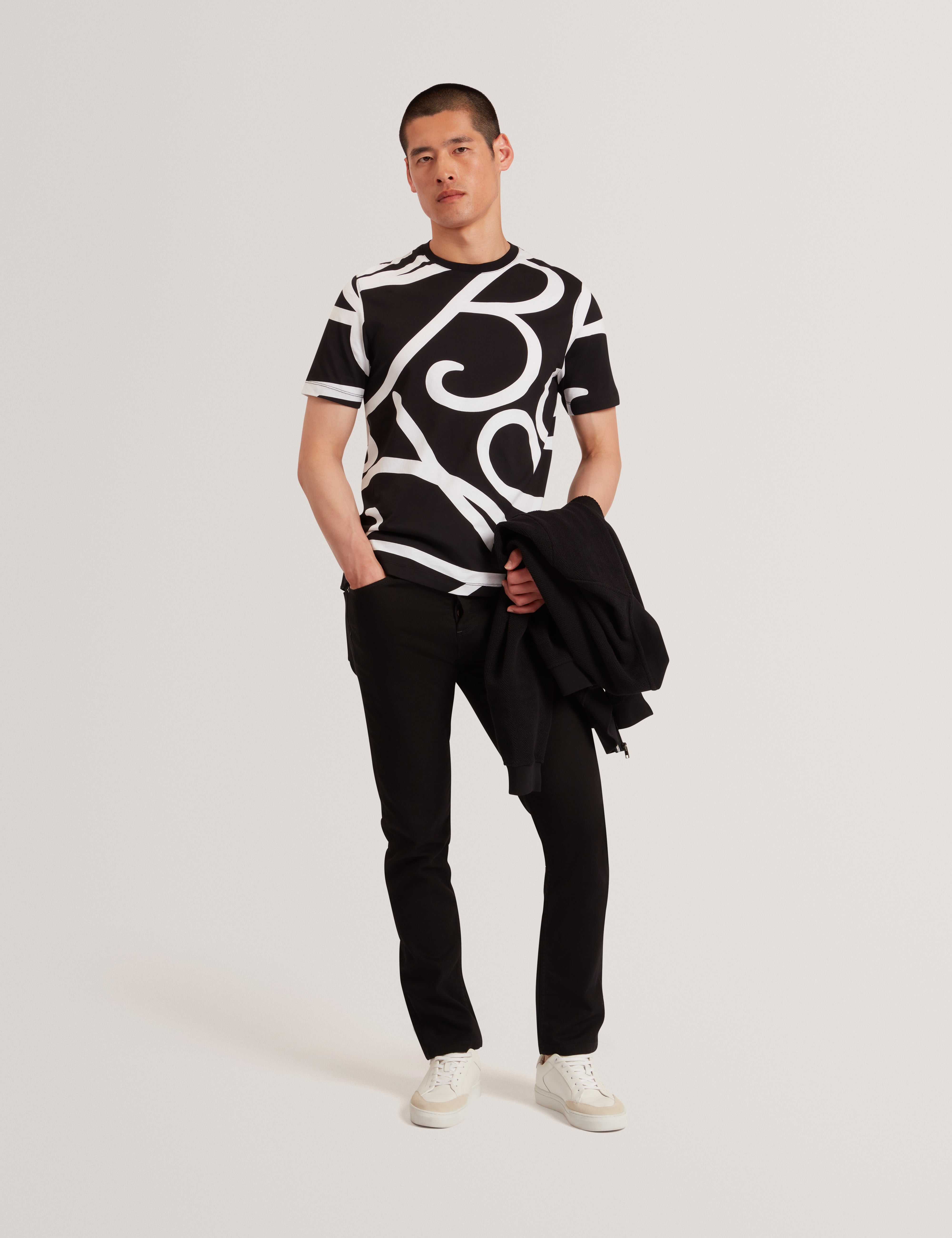 Armos Ss Tb Script T-Shirt Black