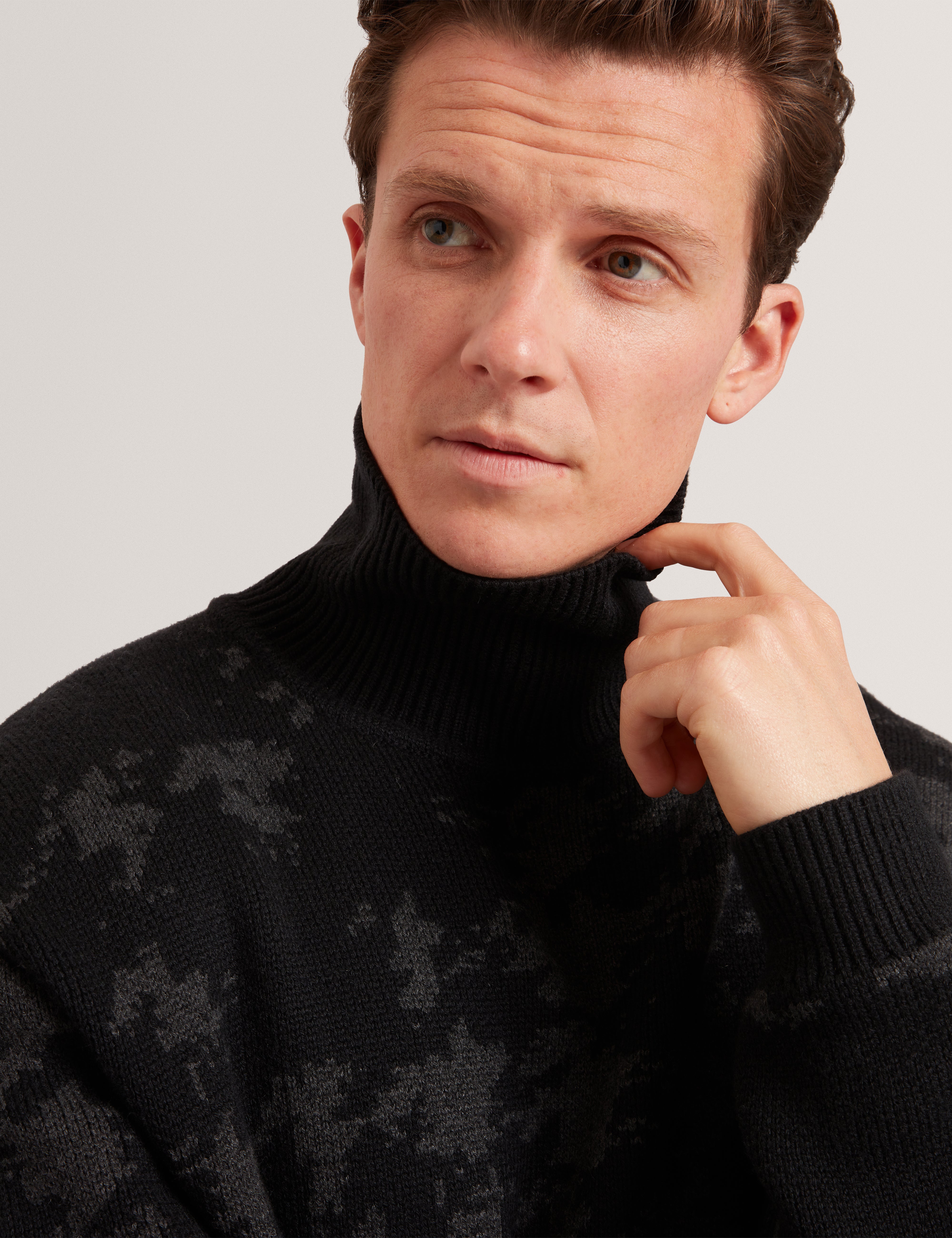 Airlor Ribbed Houndstooth Crew Neck Black