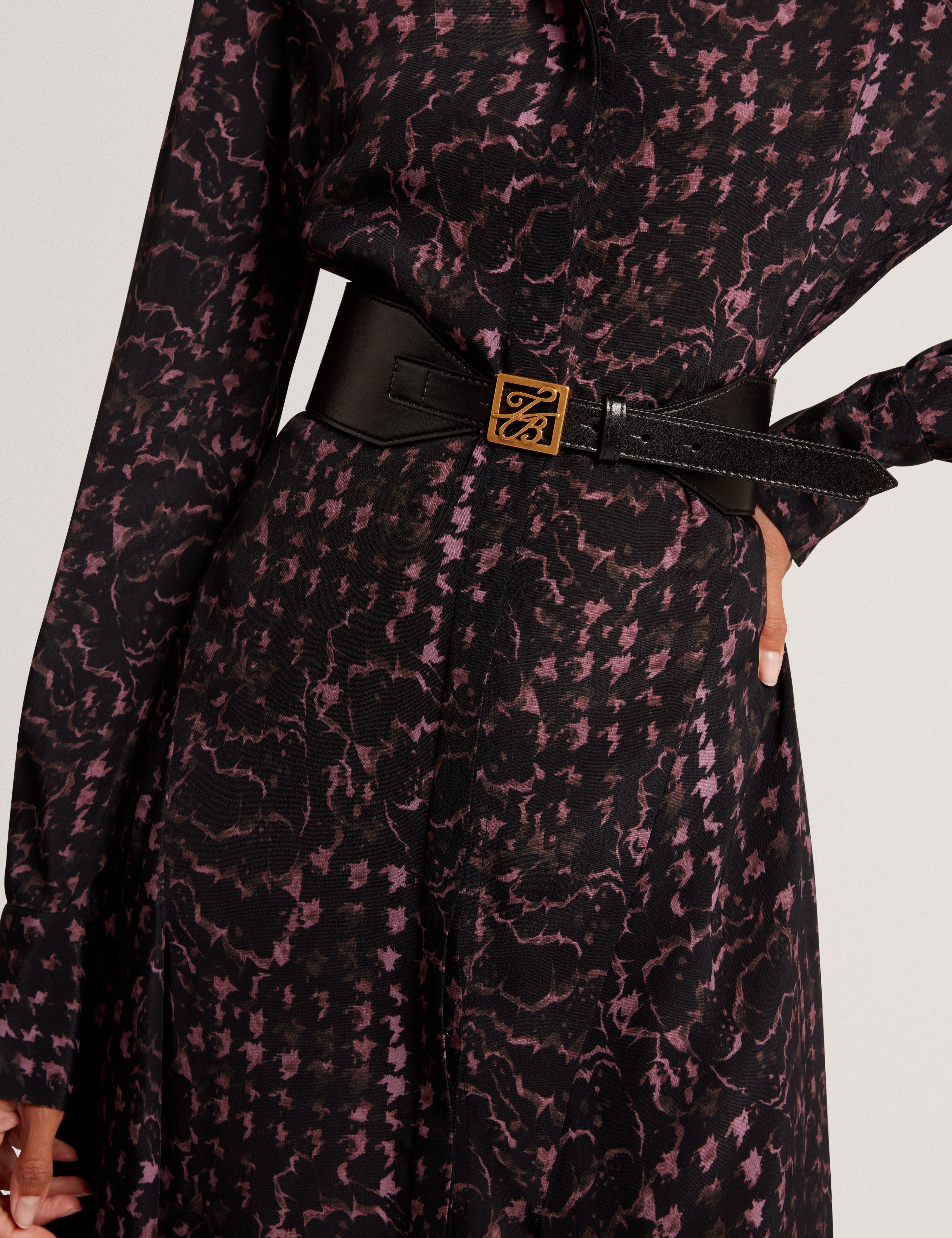 Aniikaa Tb Script Leather Waist Belt Black