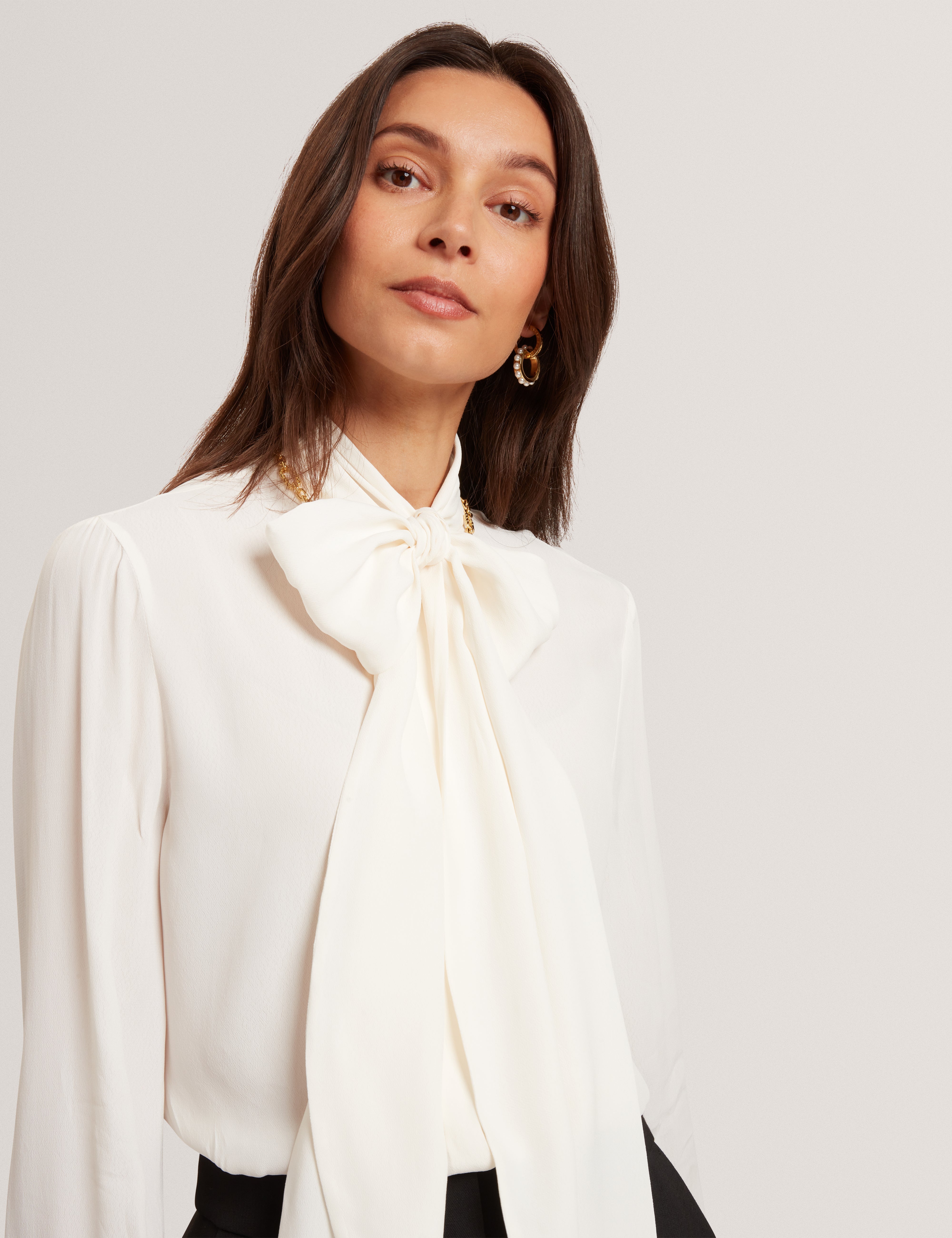 Ressia Long Sleeve Blouse With Neck Tie Ivory