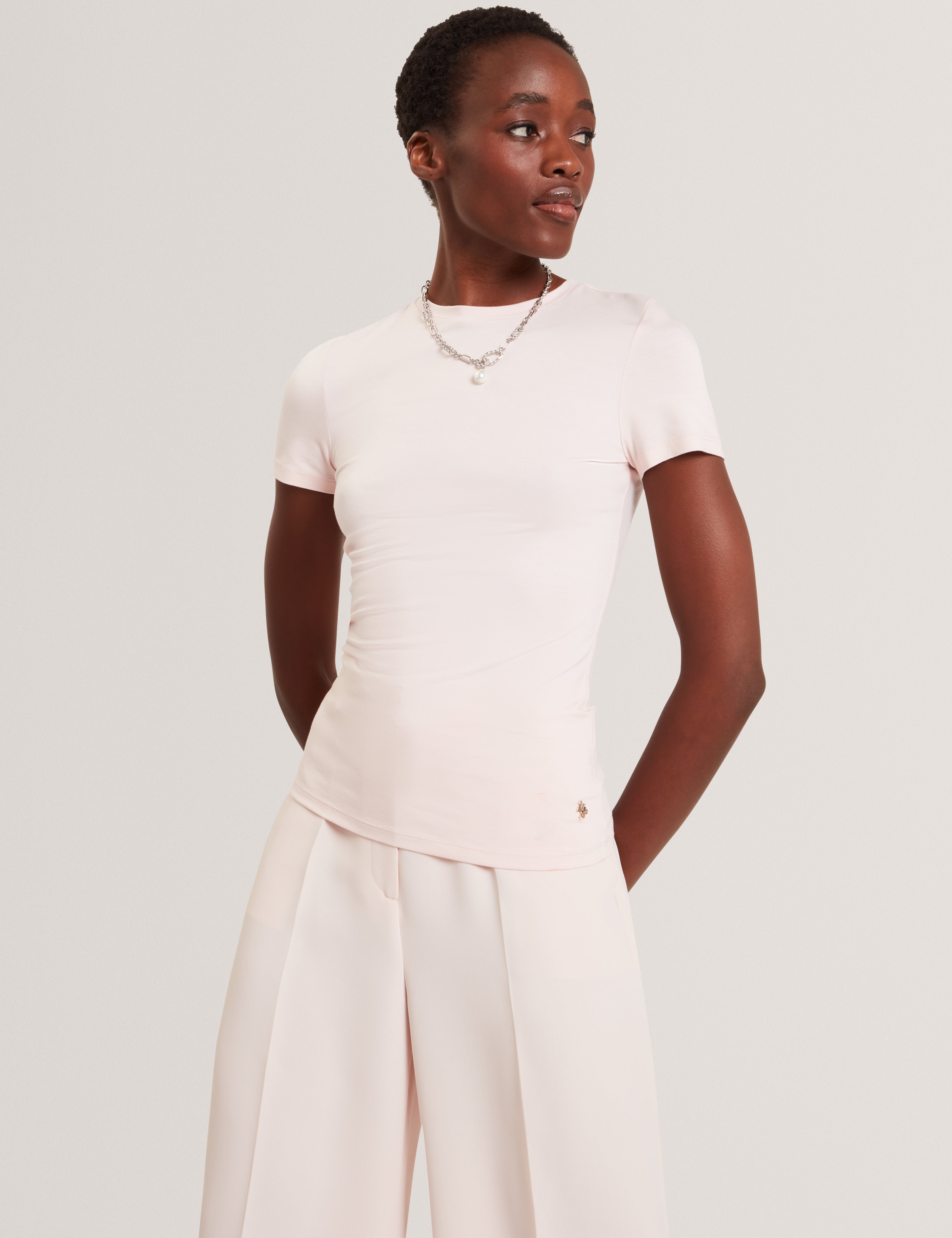 Larnaa Short Sleeve Fitted Tee Pl-Pink