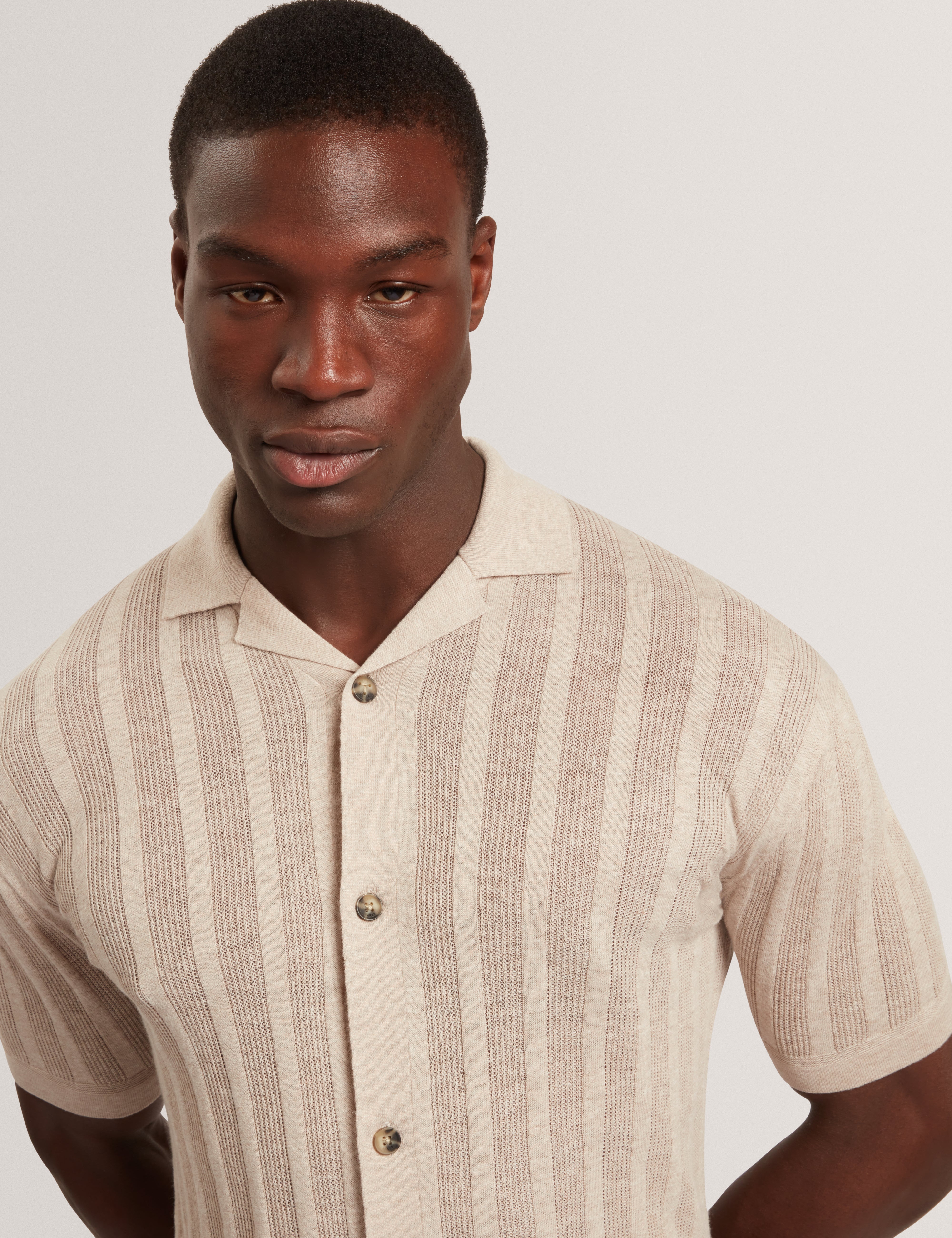Edio Short Sleeve Stitch Interest Revere Collar Polo Ecru