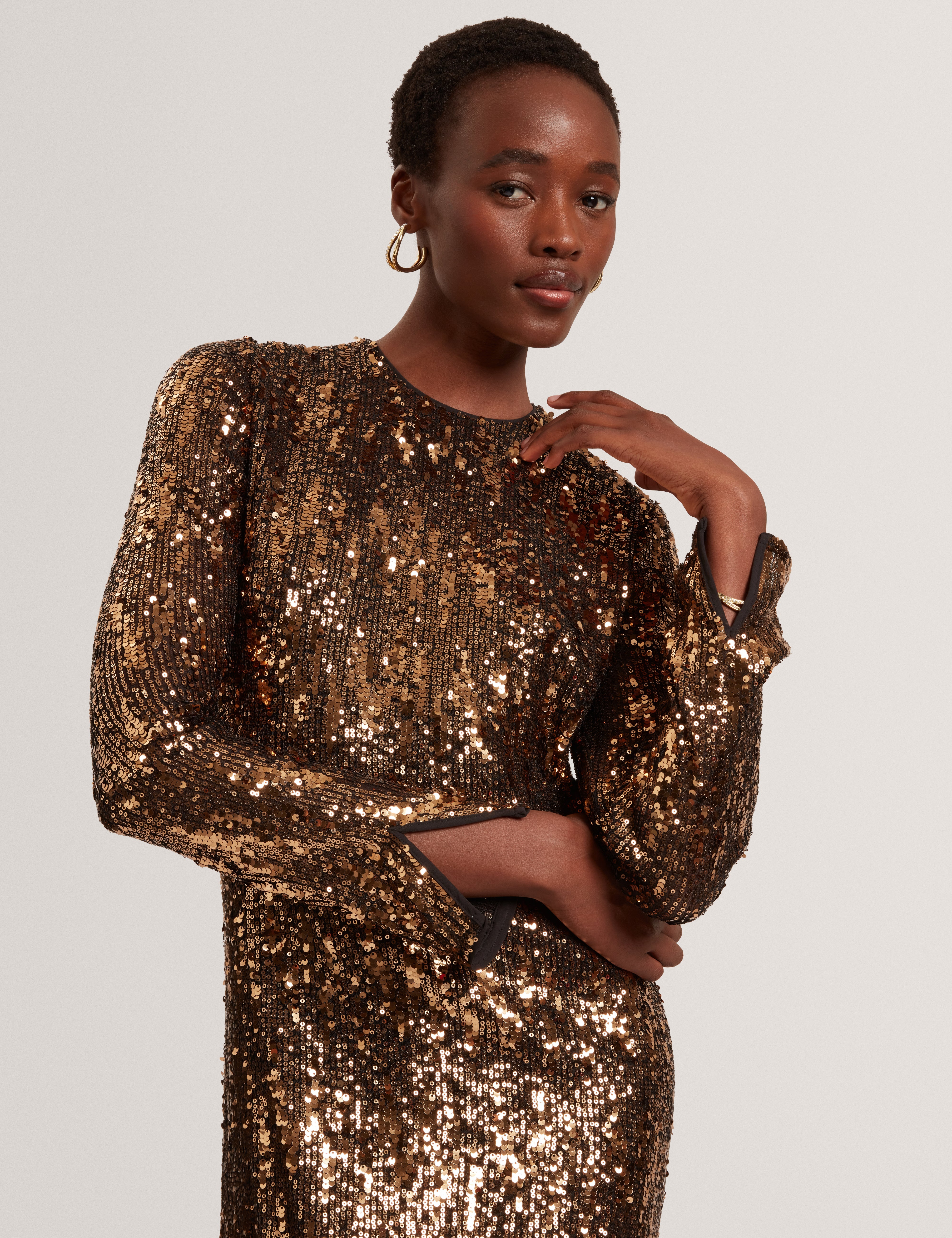 Jadeaa Sequinned Long Sleeve Midi Dress Natural