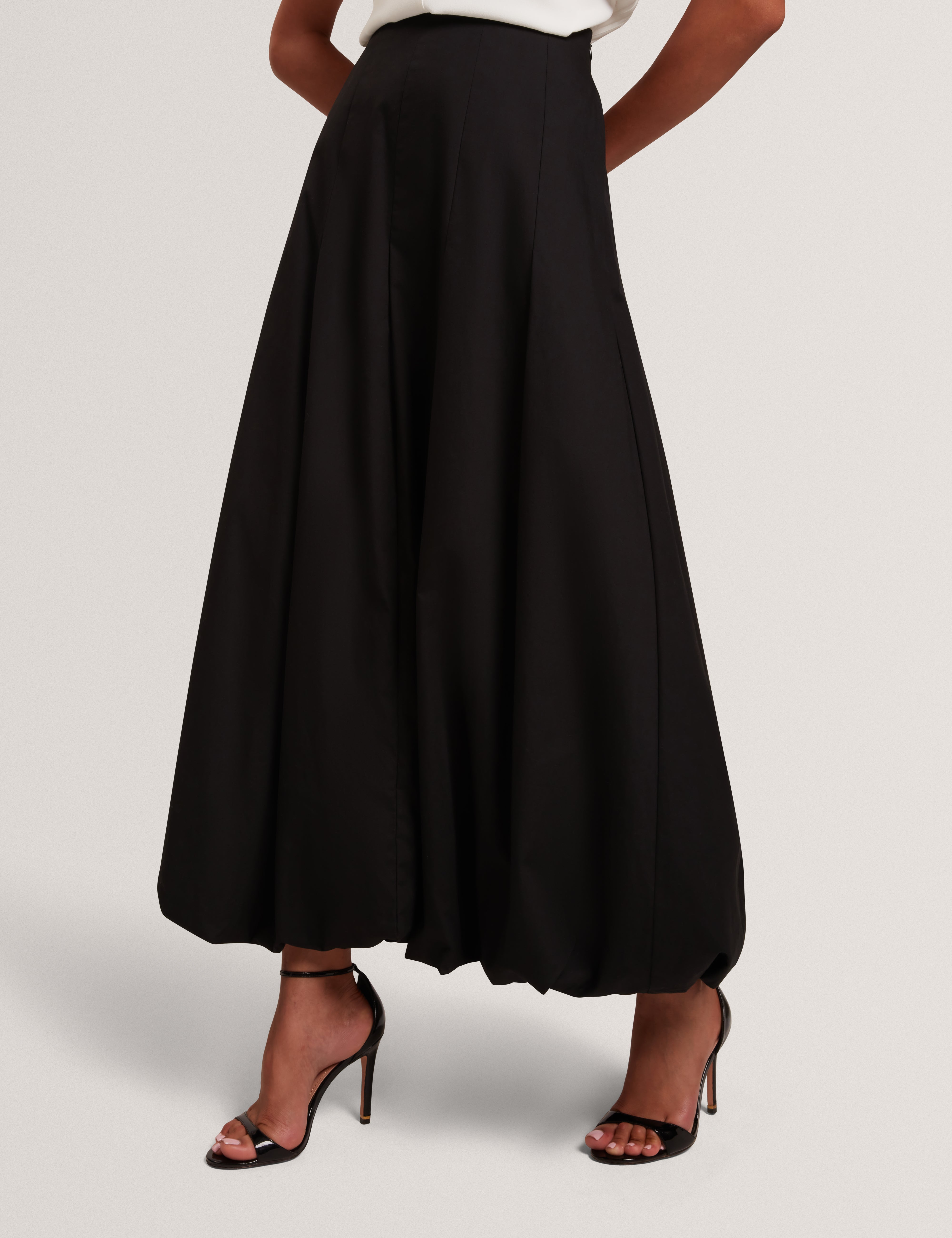 Cinnaba Seam Detail Bubble Midi Skirt Black