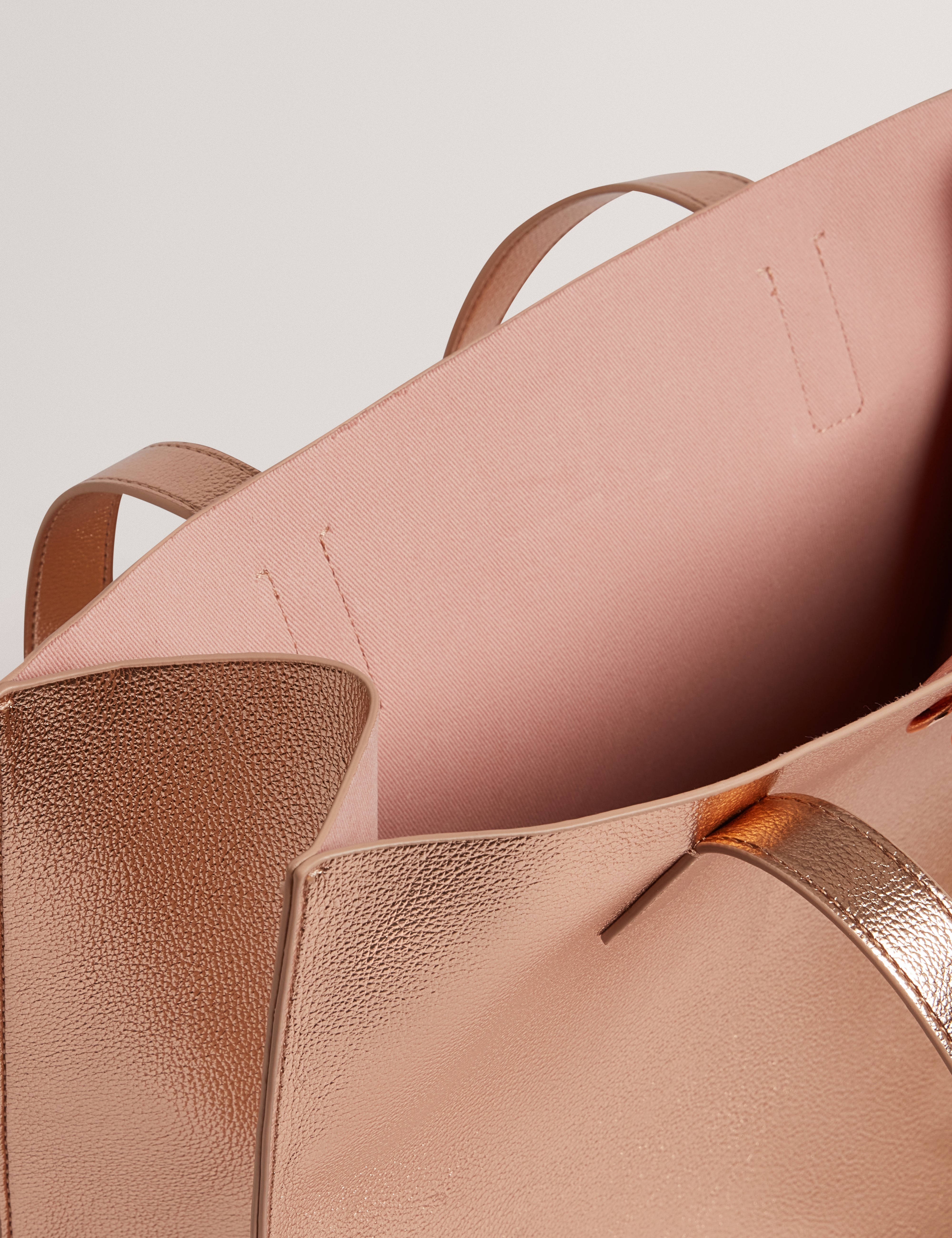Rosmah Rose Detail Metallic Large Icon Bag Rosegd