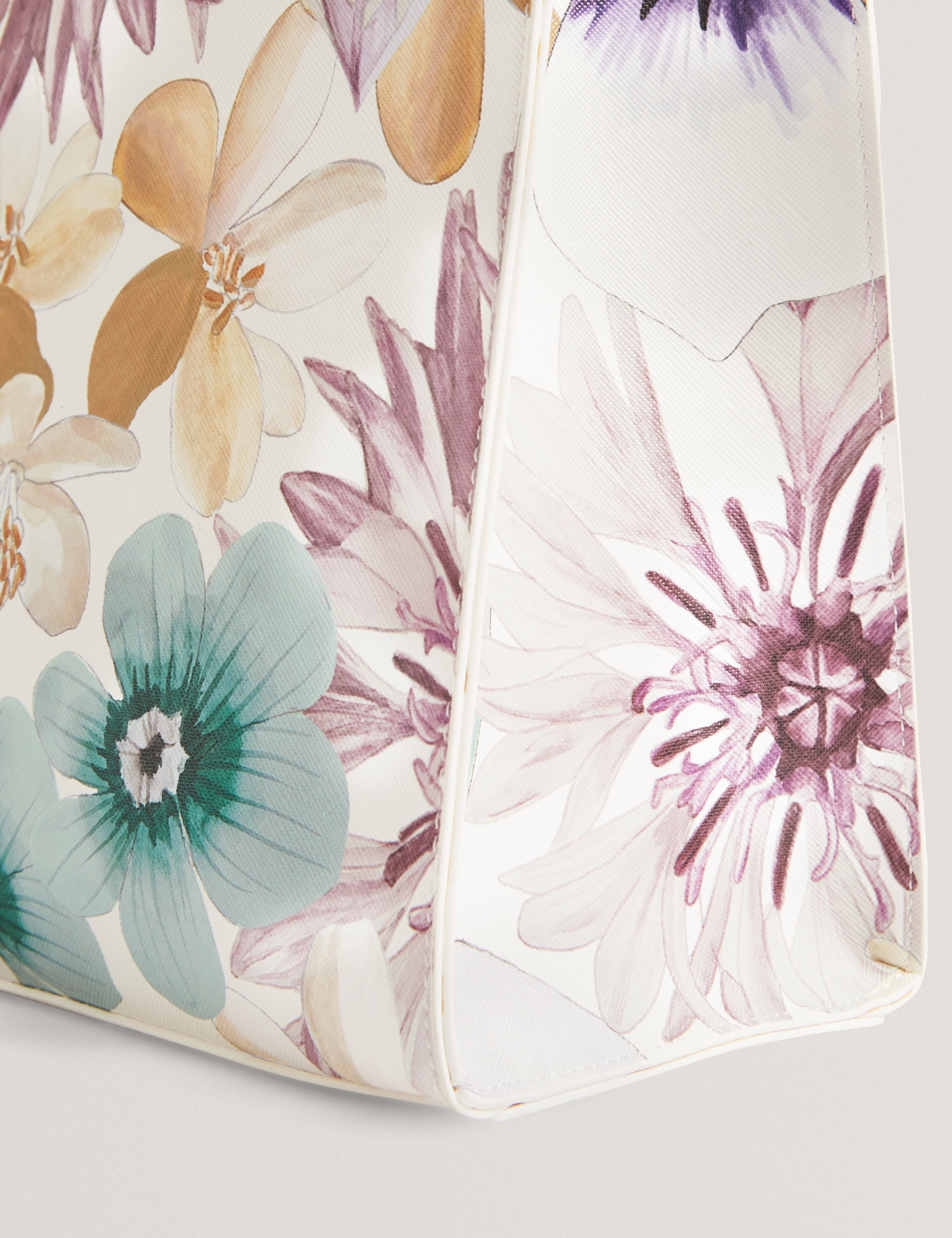 Helisa Petal Print Small Icon Bag White