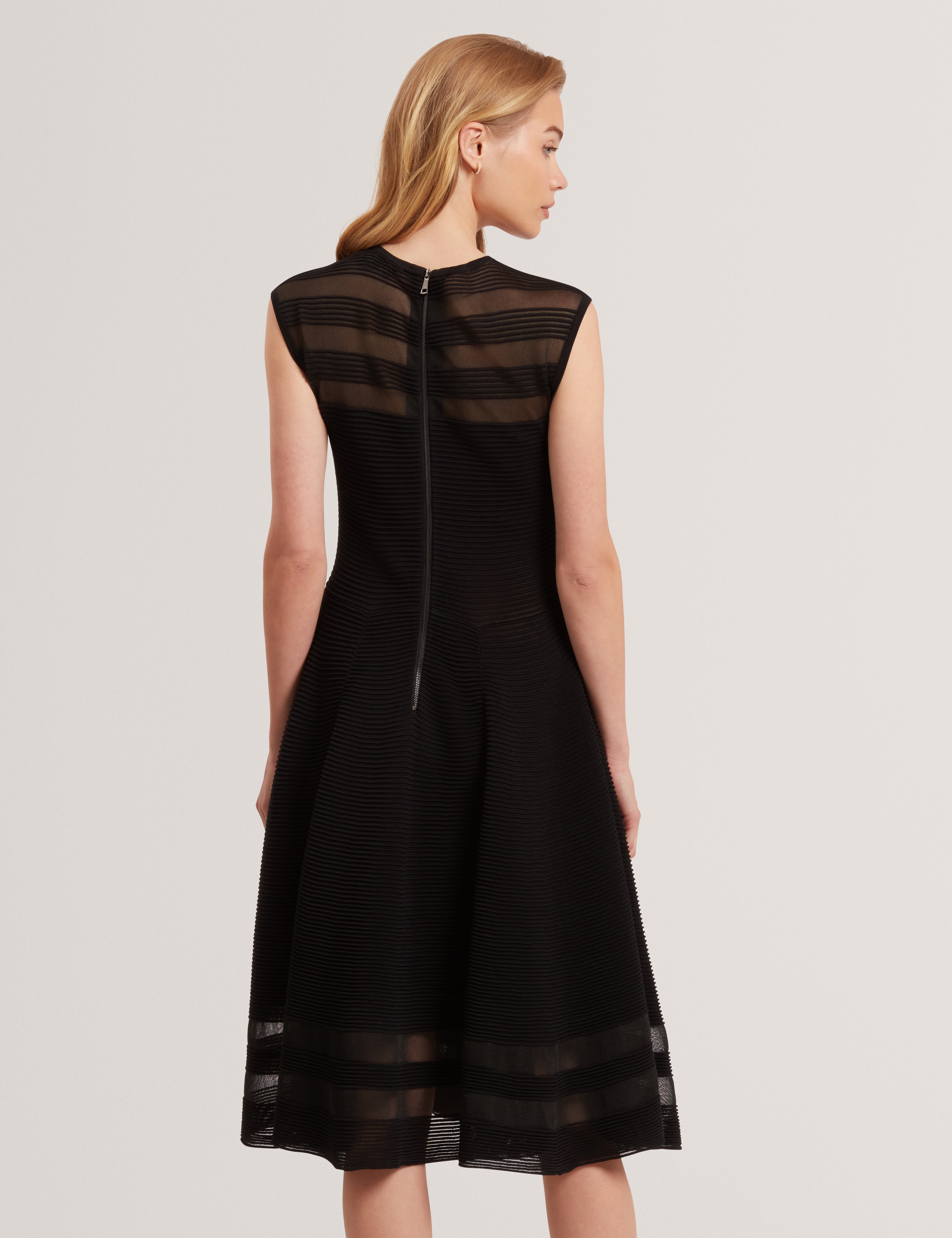 Suusaan Knitted Skater Dress With Invisible Pane Black