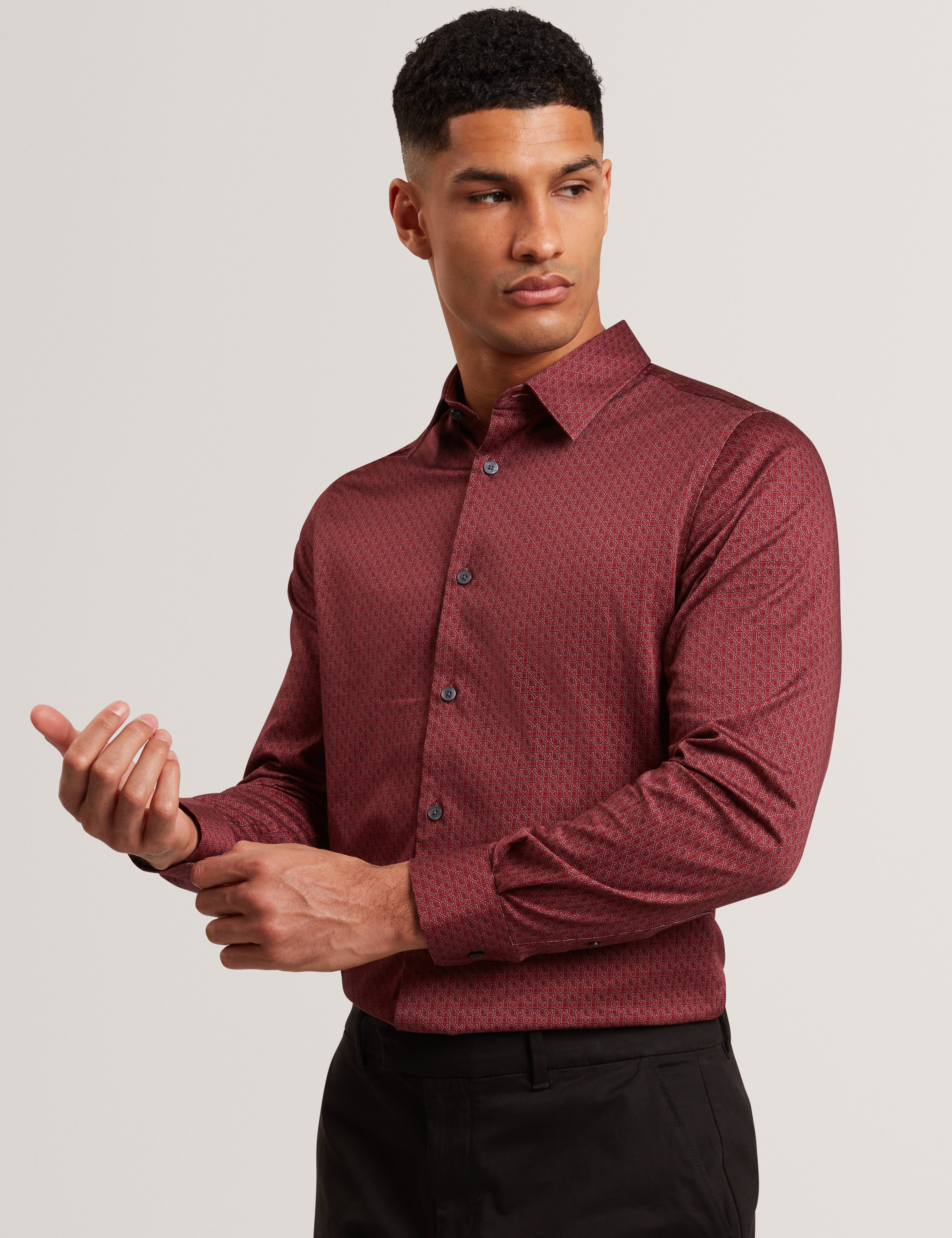 Caylaxe Long Sleeve Slim Fit Geo Print Shirt Dk-Red