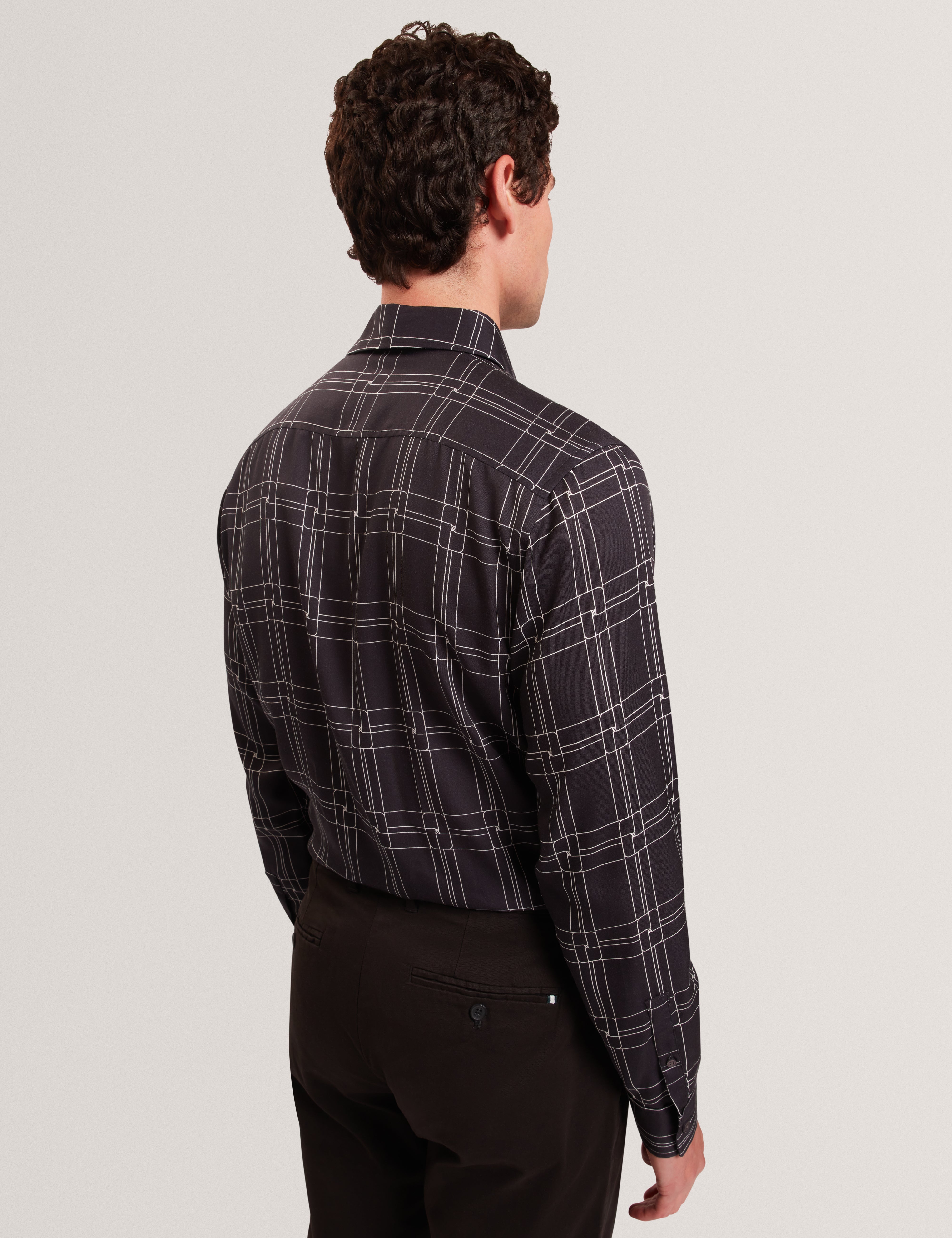 Lirra Long Sleeve Regular Fit Printed Check Shirt Black