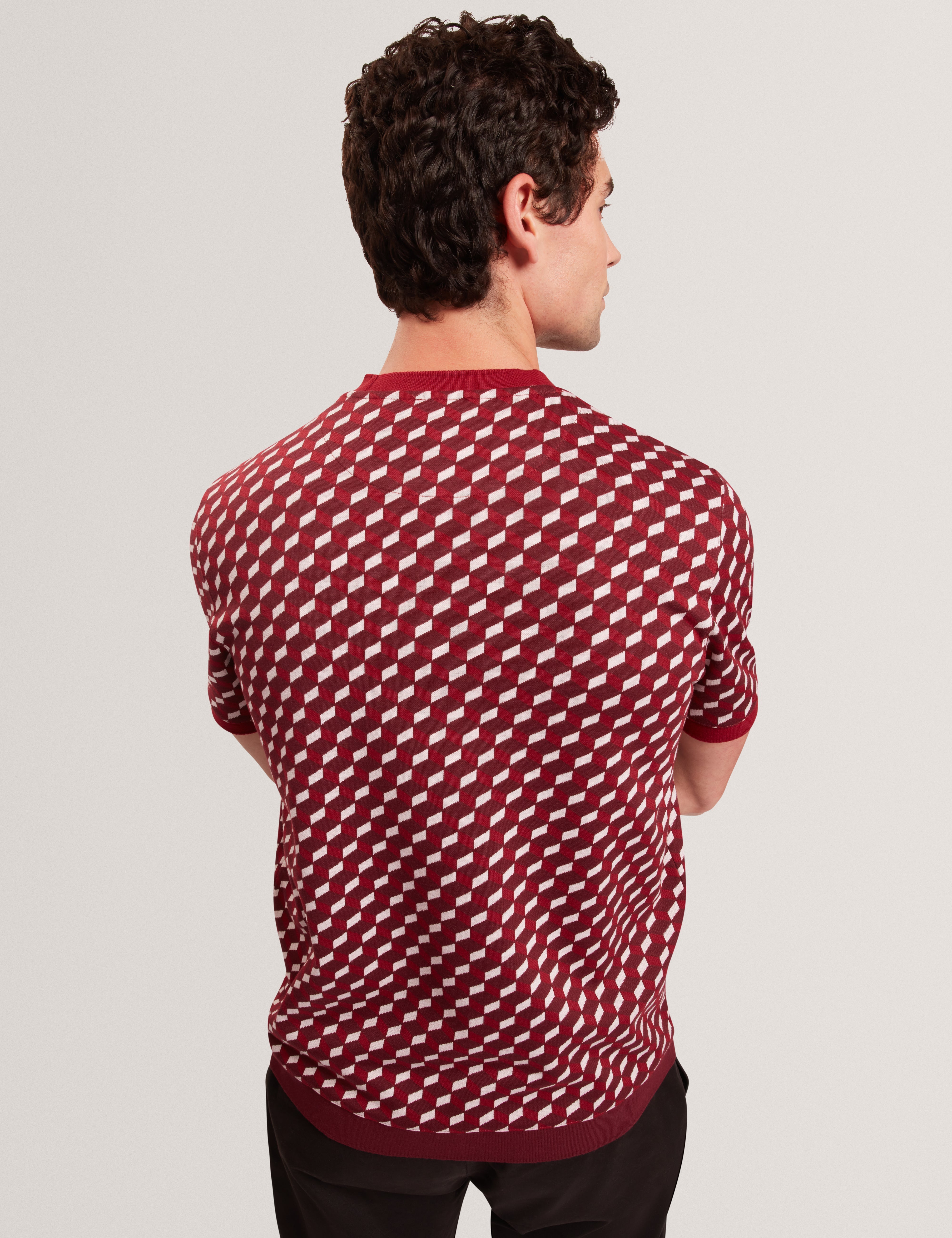 Ardyn Short Sleeve Geo Jacquard T Shirt Maroon