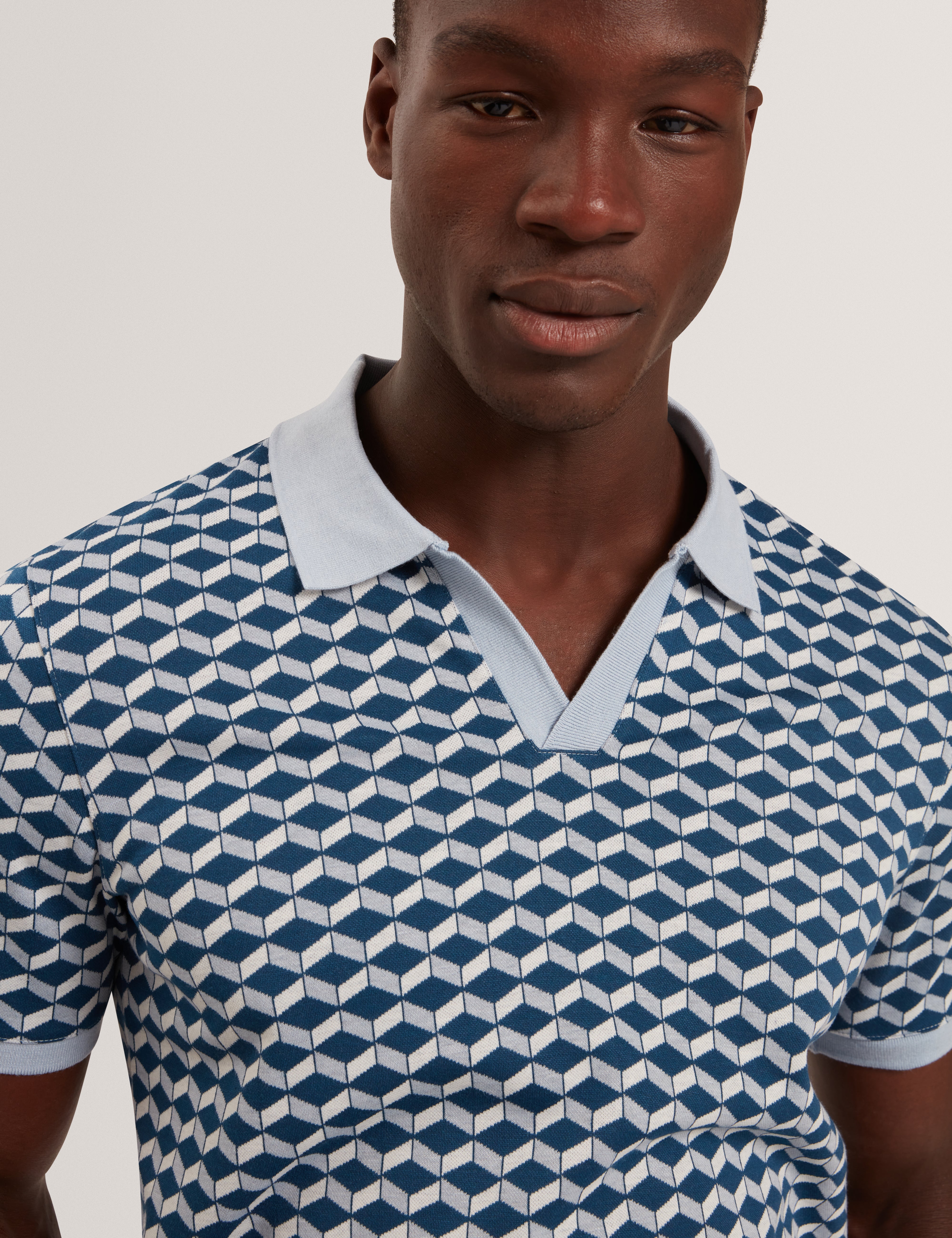 Lirien Short Sleeve Geo Jacquard Polo Dk-Blue