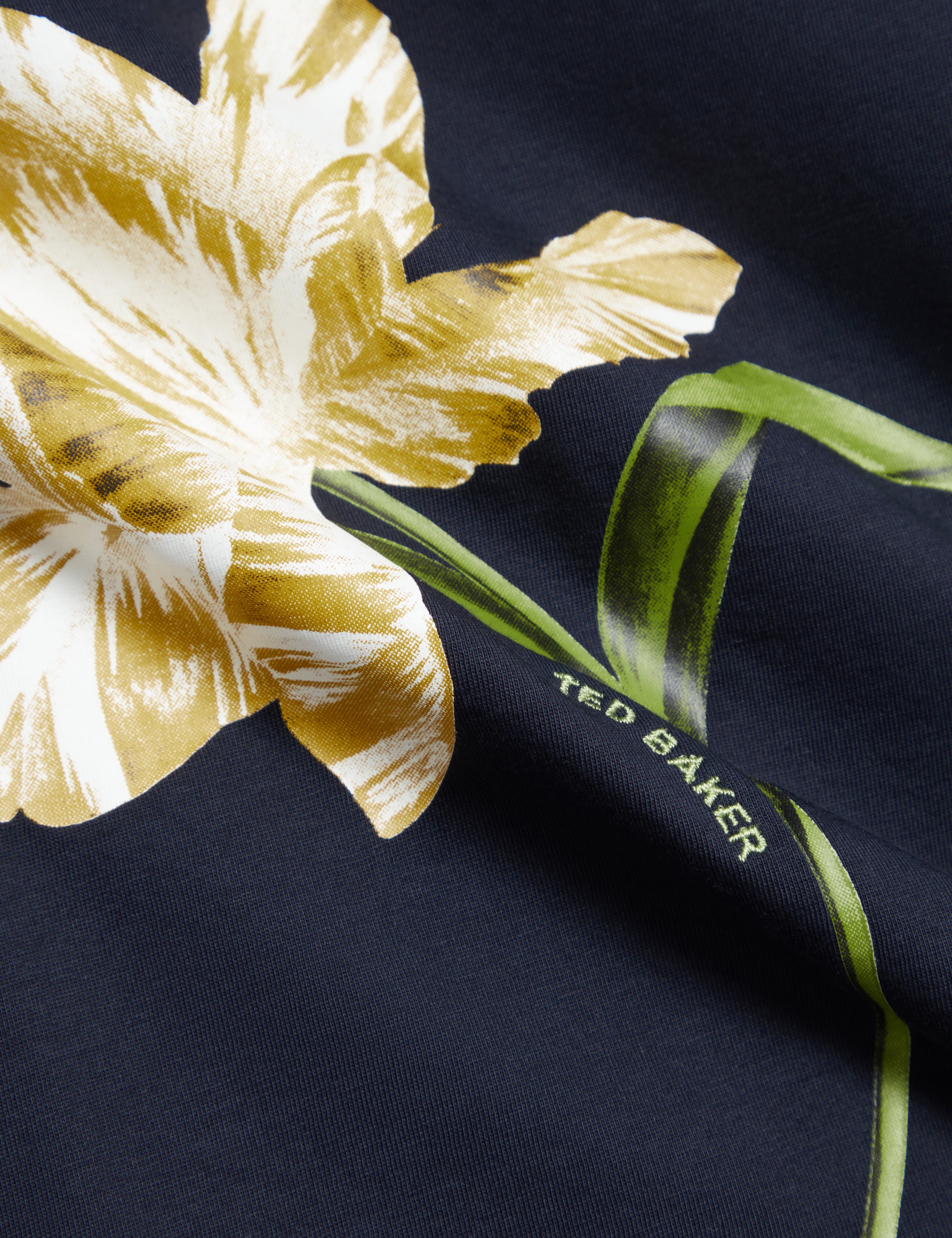 Talyssa Short Sleeve Placement Floral T Shirt Navy