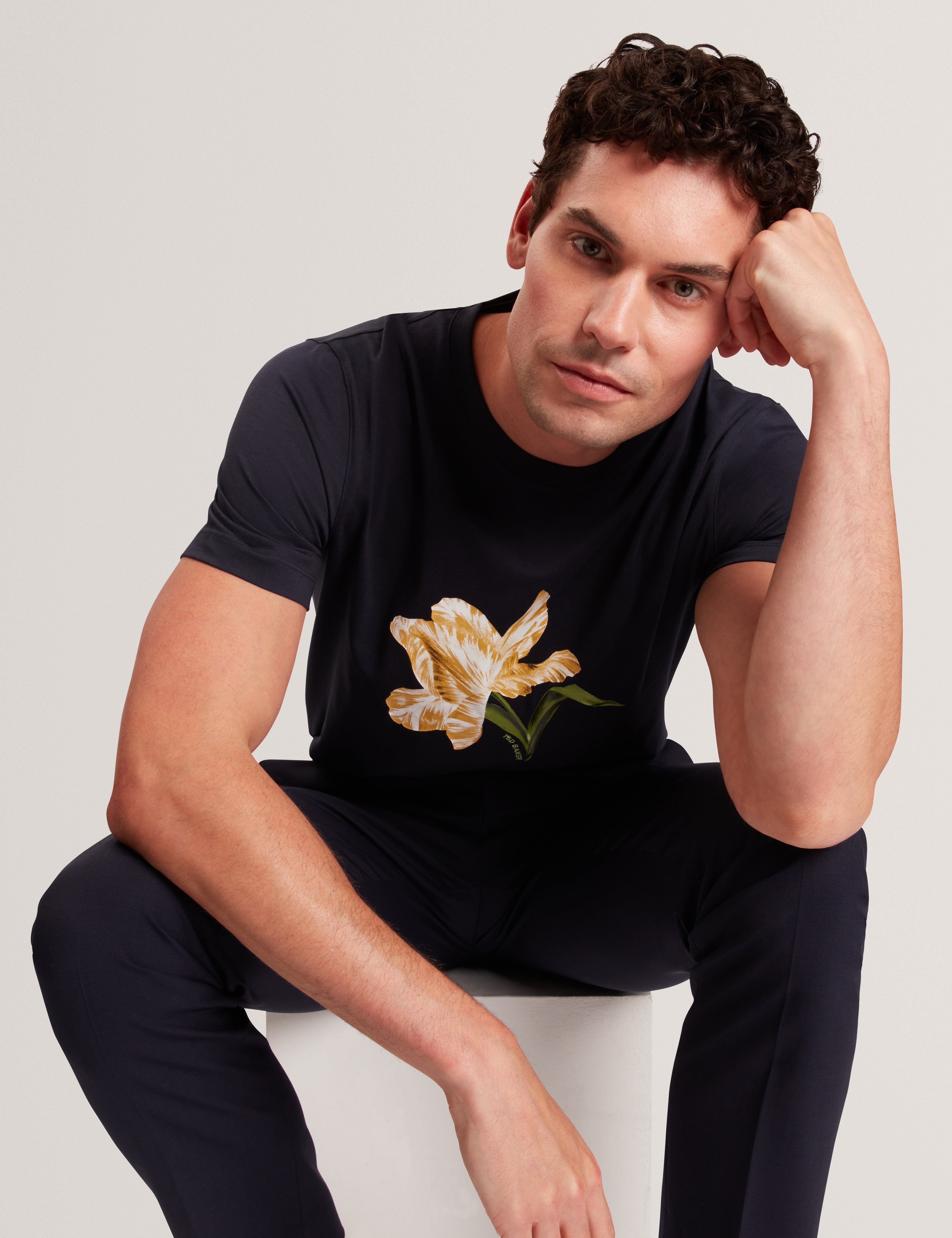 Talyssa Short Sleeve Placement Floral T Shirt Navy