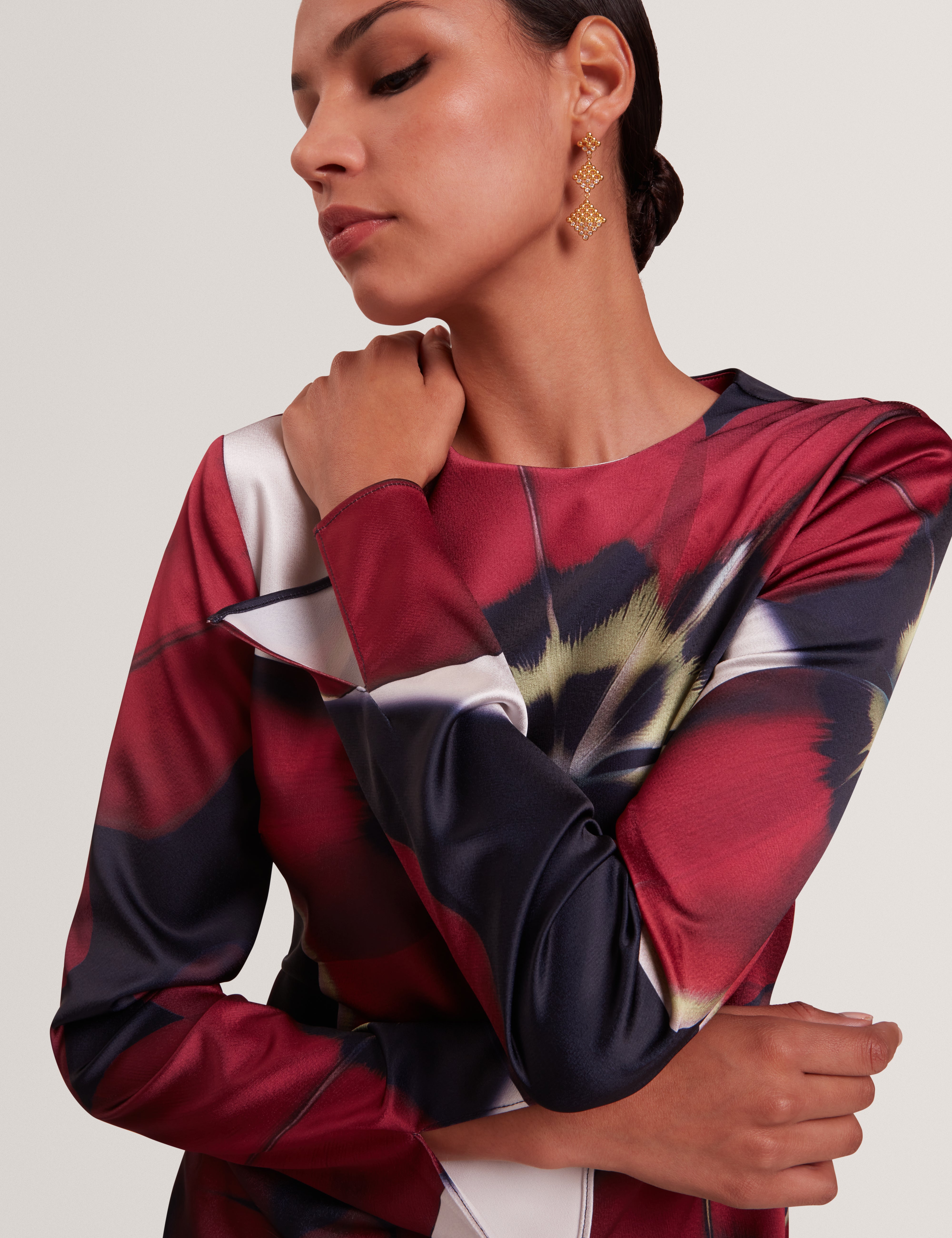 Neerah Printed Long Sleeve Midi Dress Navy