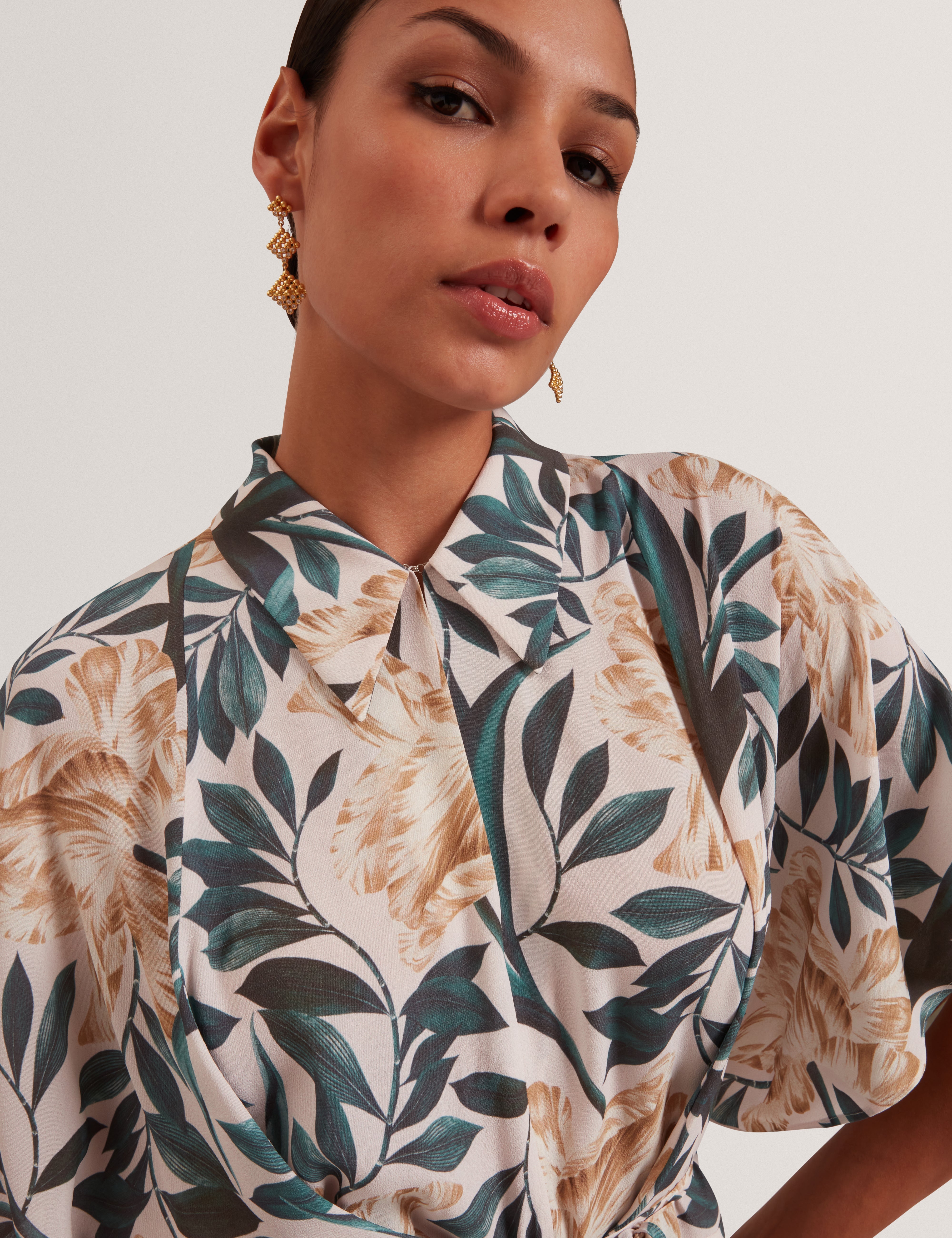 Gehmma Printed Tie Detail Short Sleeve Shirt Cream
