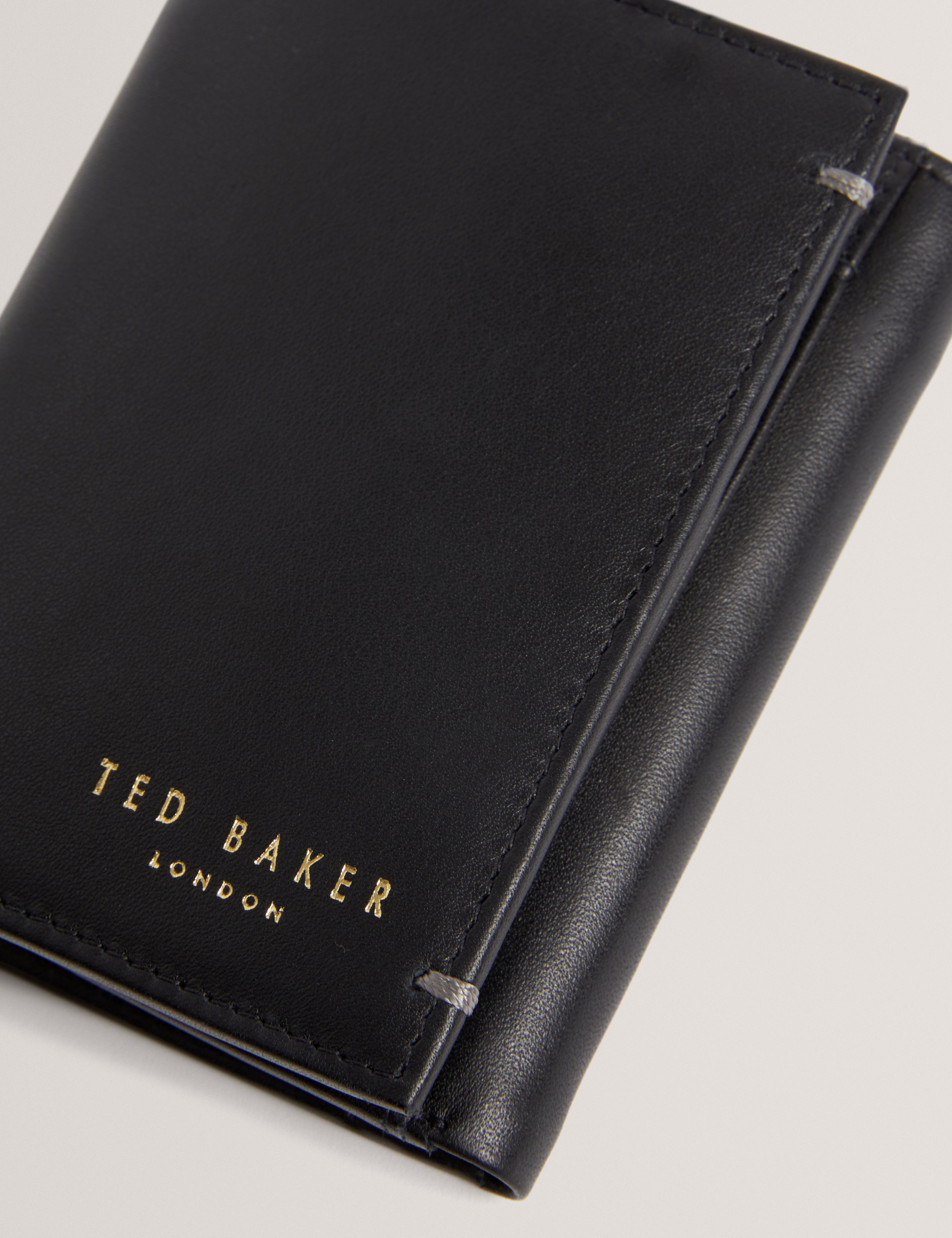 Johhnn Trifold Leather Wallet Black