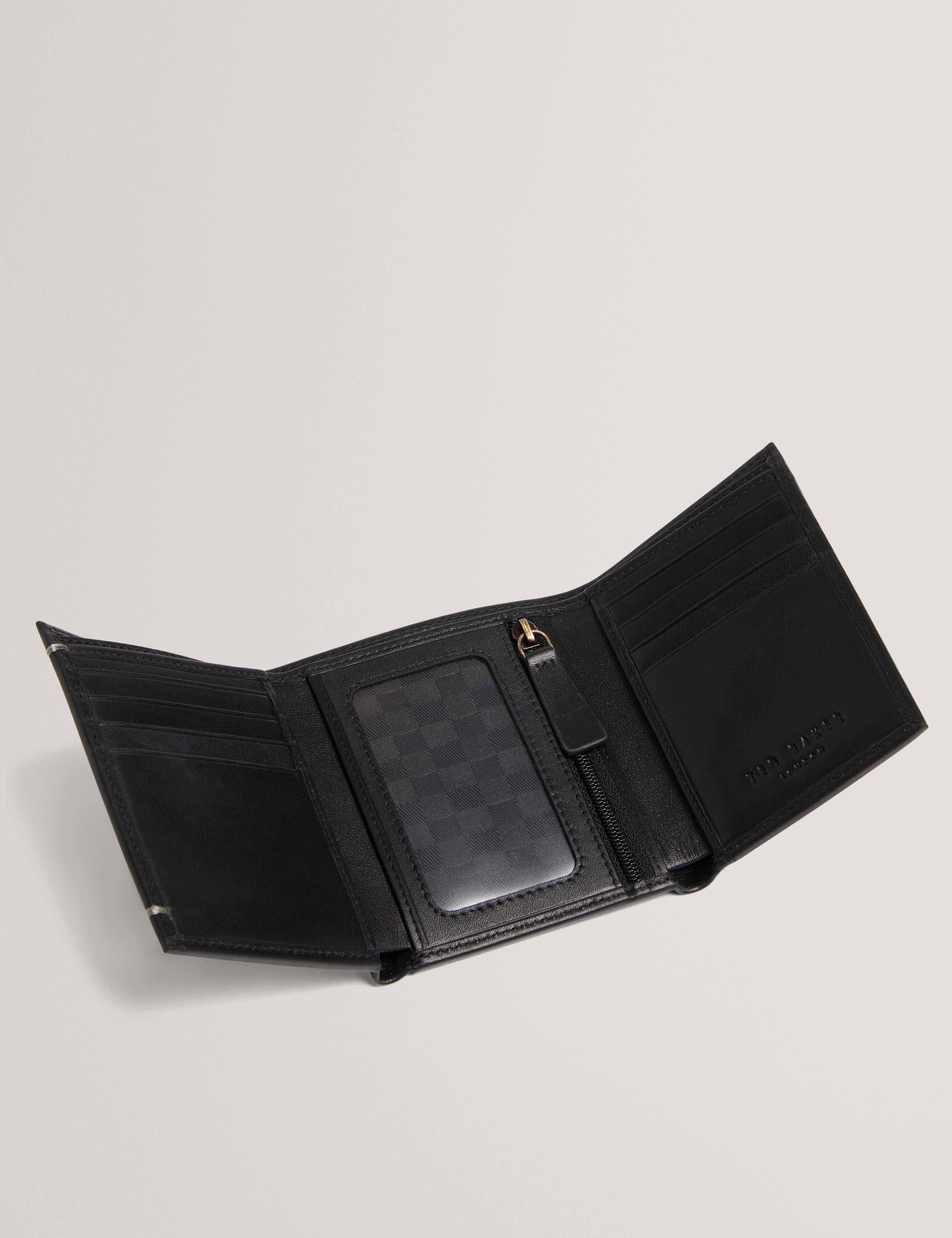 Johhnn Trifold Leather Wallet Black