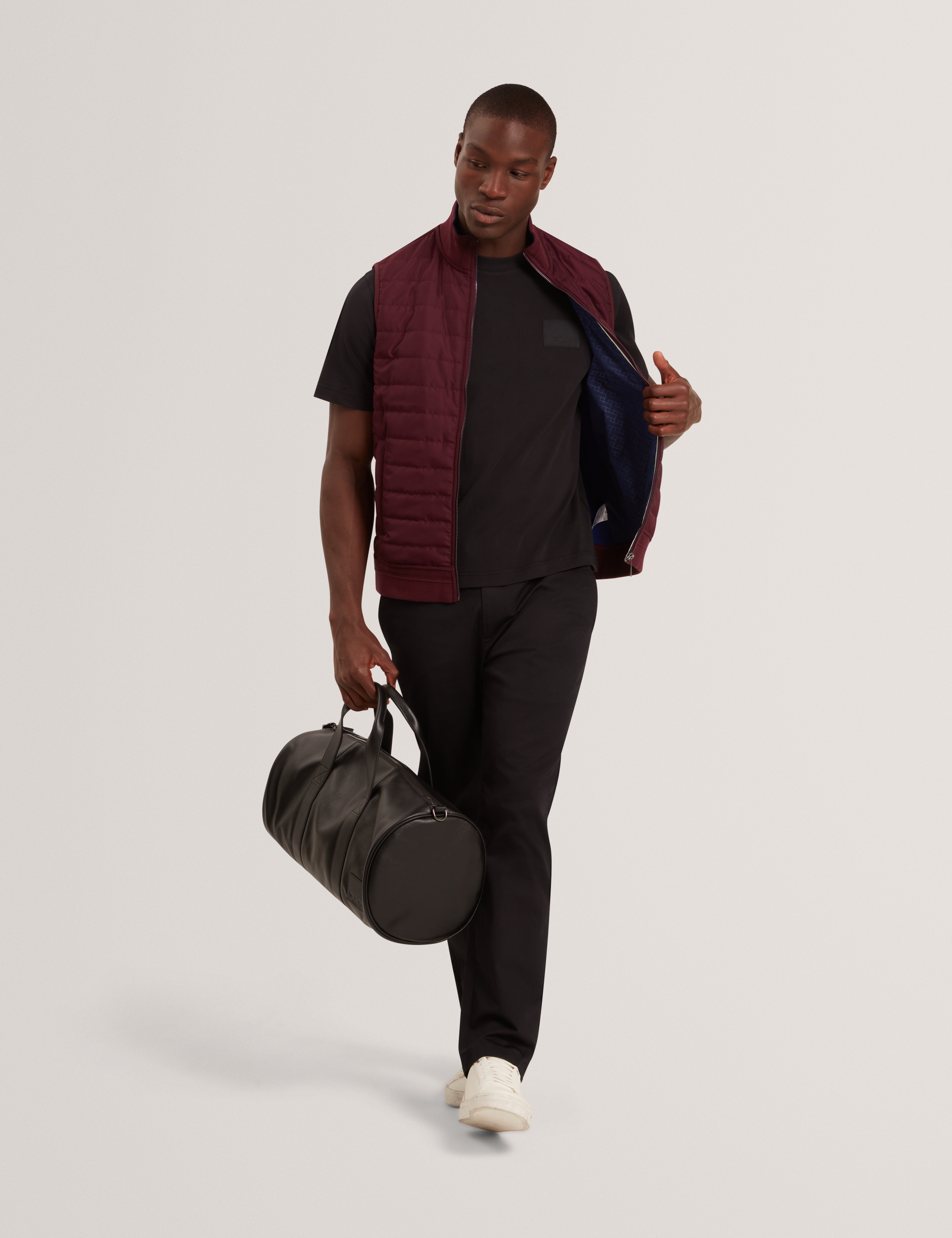 Pafavor Short Sleeve Regular Fit Quilted Gilet Maroon