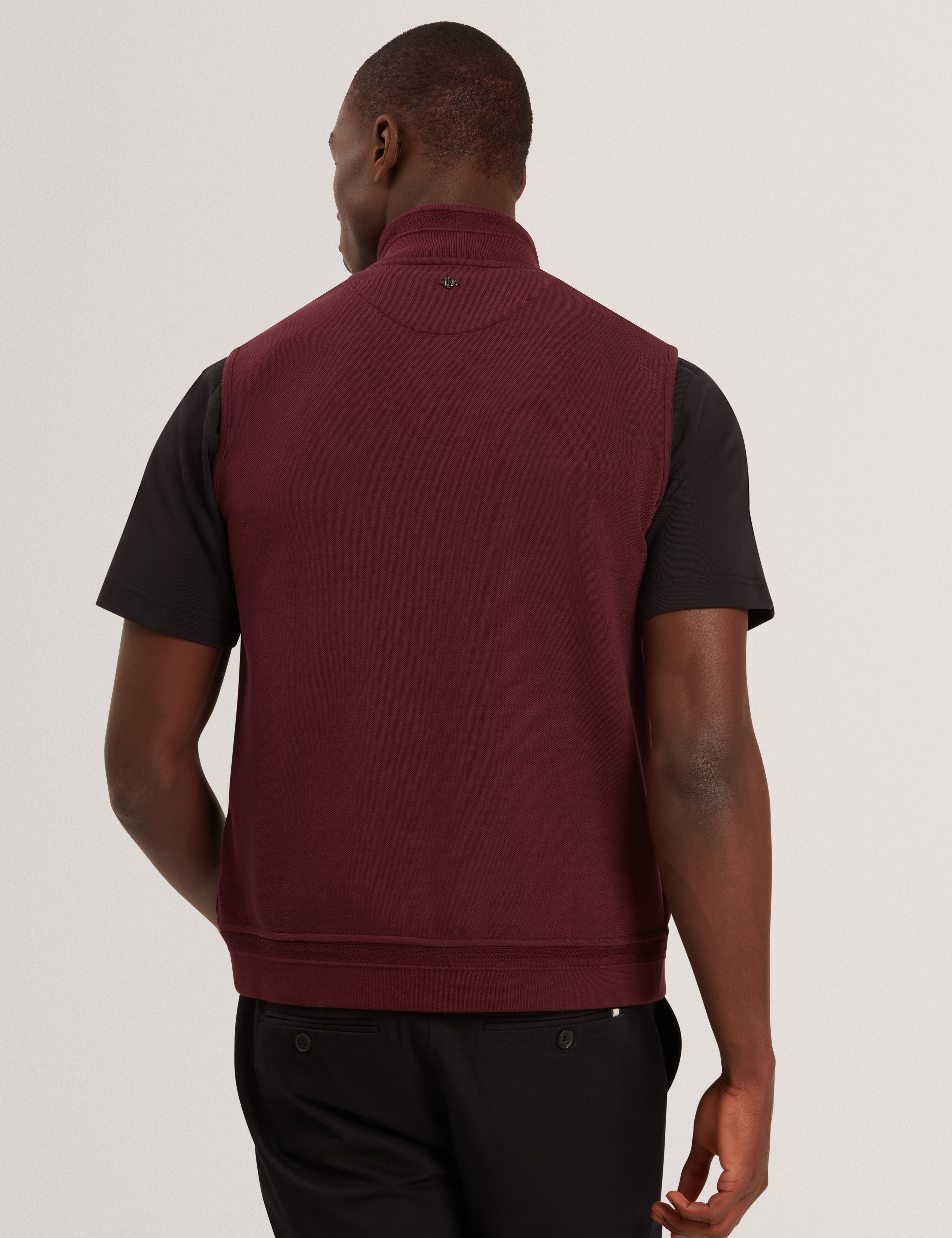 Pafavor Short Sleeve Regular Fit Quilted Gilet Maroon