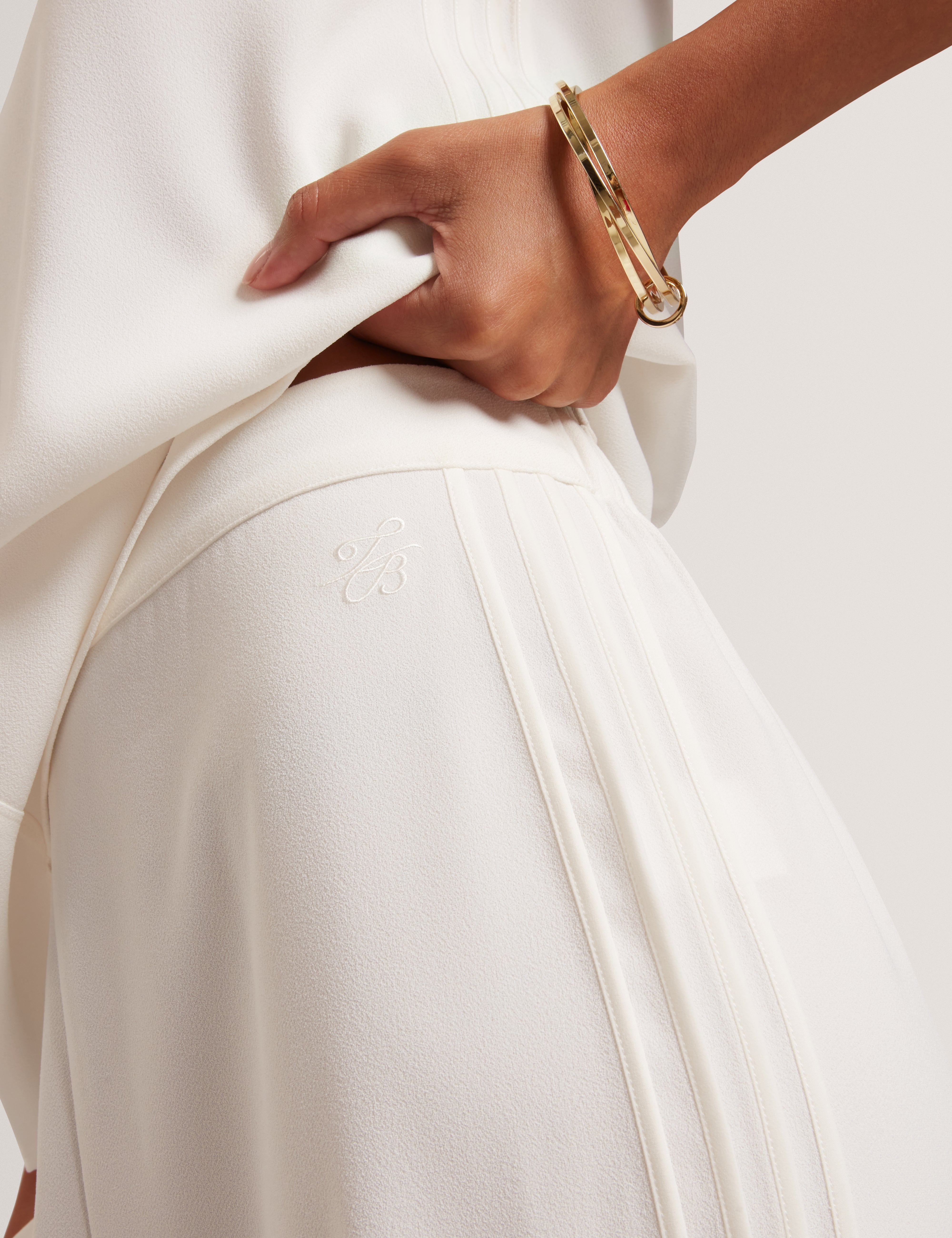 Gorjja Piping Detail Wide Leg Crepe Trouser Ivory