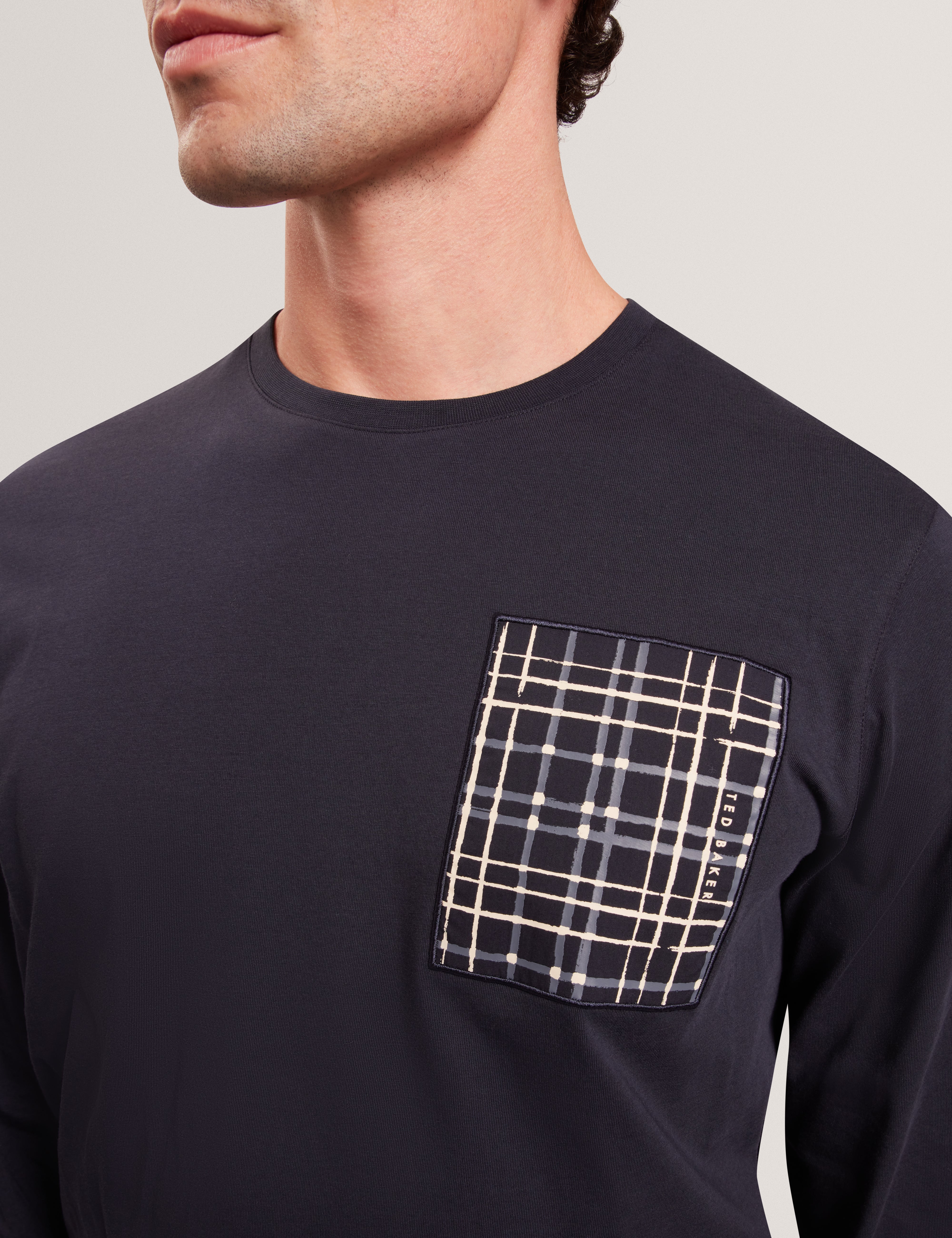 Sinino Long Sleeve Box Print T-Shirt Navy