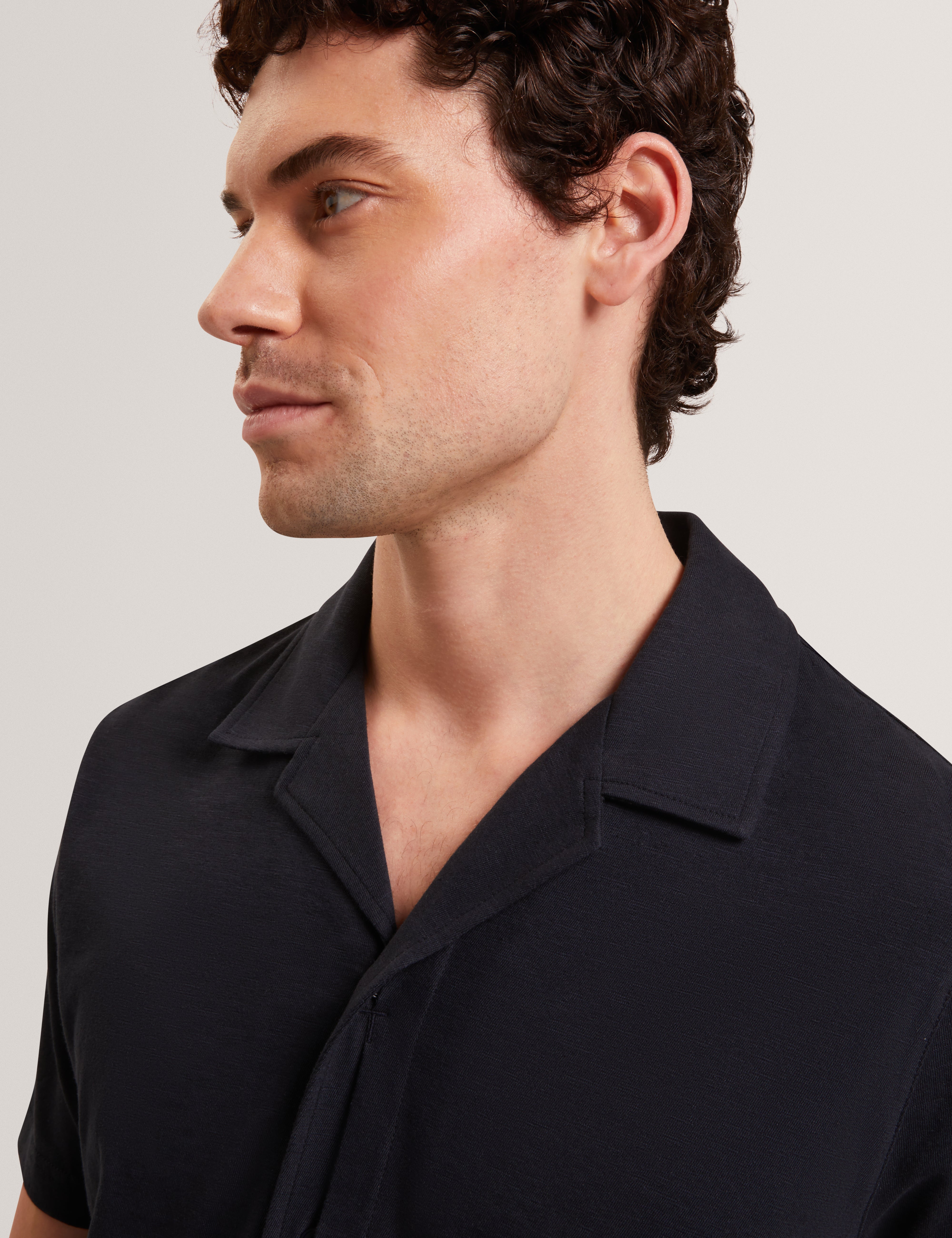 Fendry Short Sleeve Linen Button Through Polo Navy