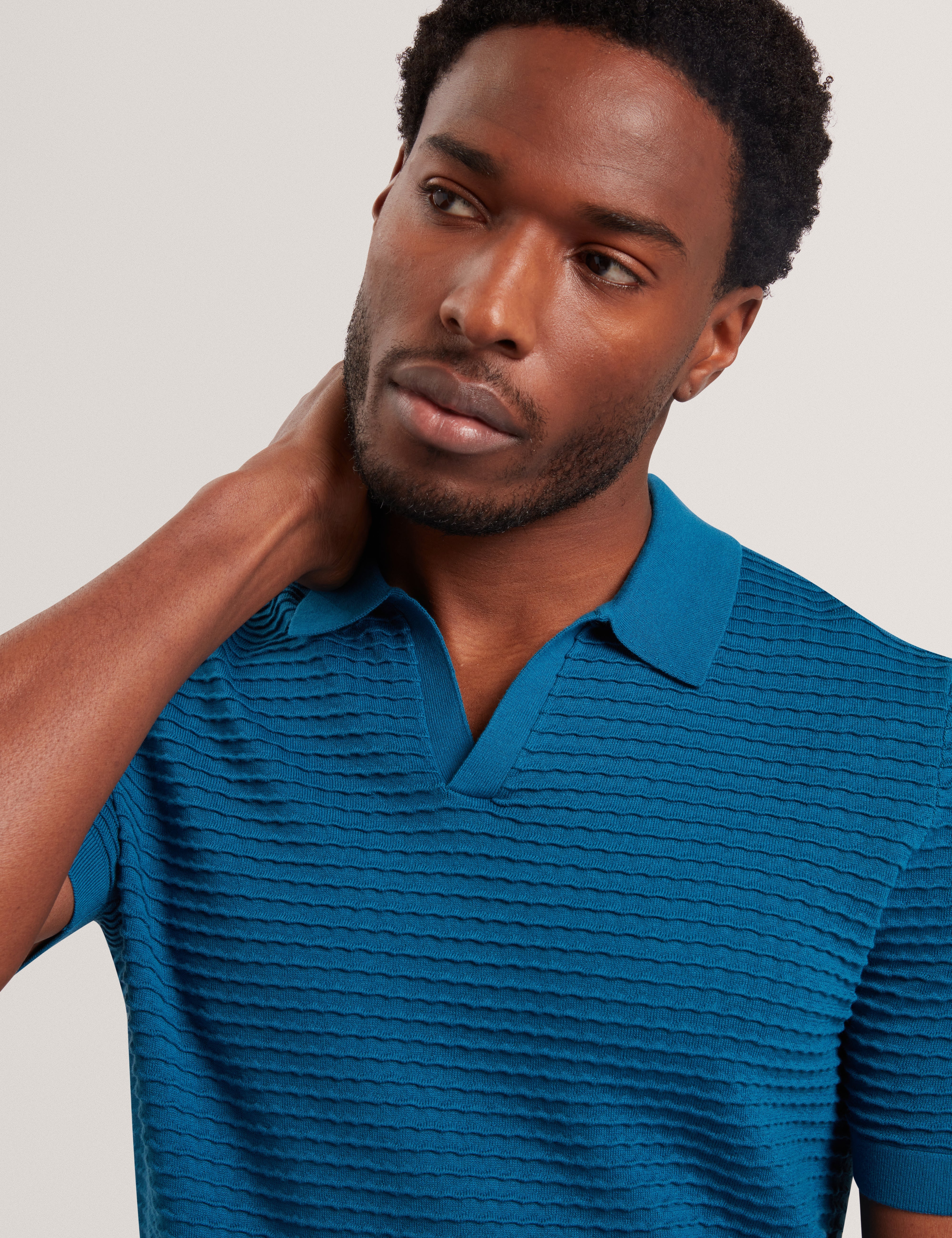 Bestel Short Sleeve Wavy Stitch Open Neck Polo Navy-Green