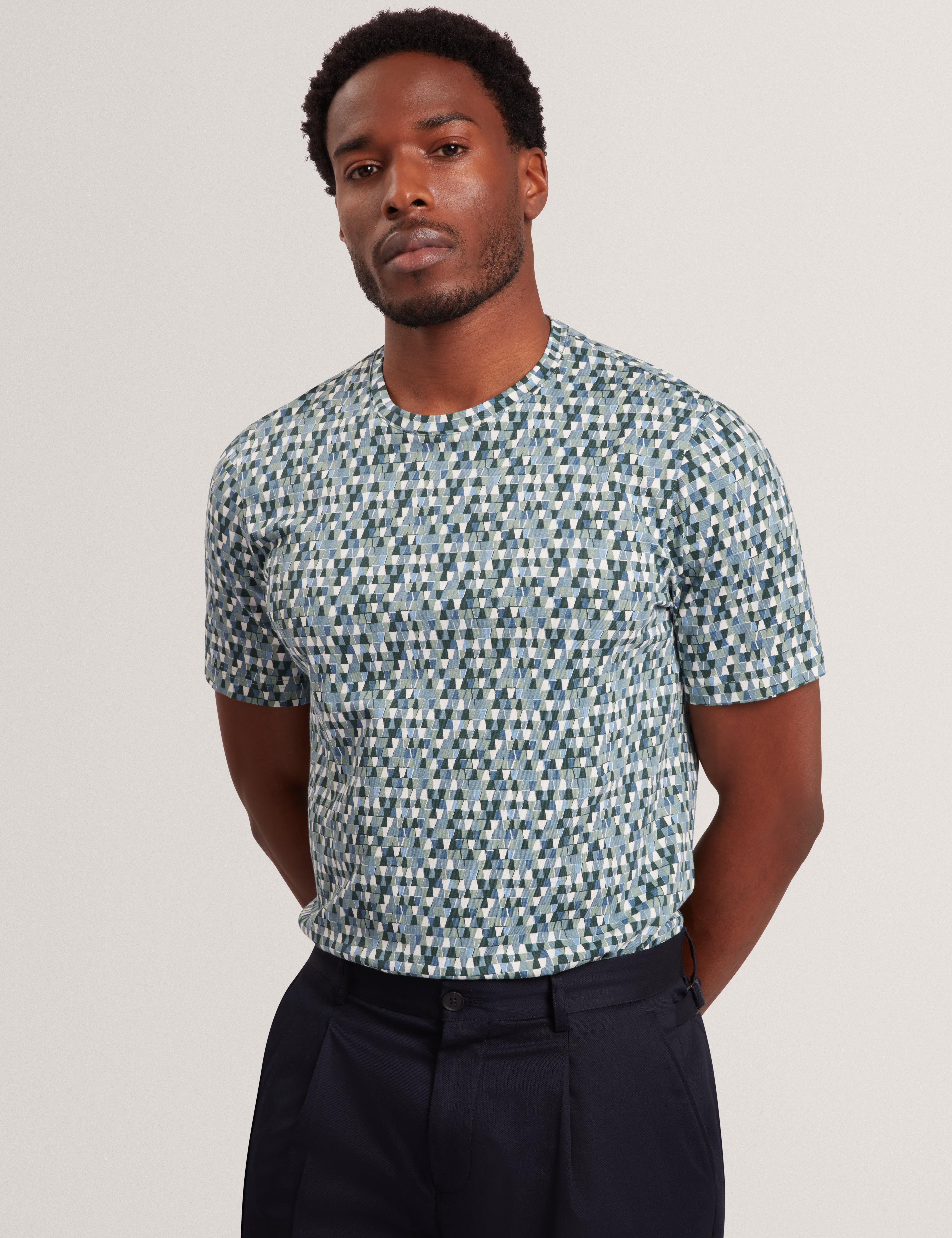 Masyafa Short Sleeve Triangle Geo T-Shirt Sky-Blue